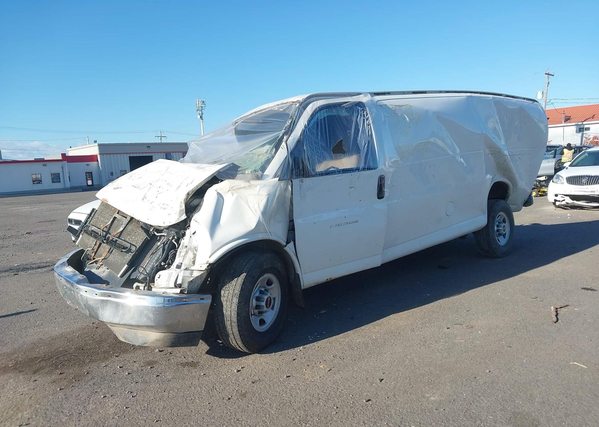 2017 GMC SAVANA G2500