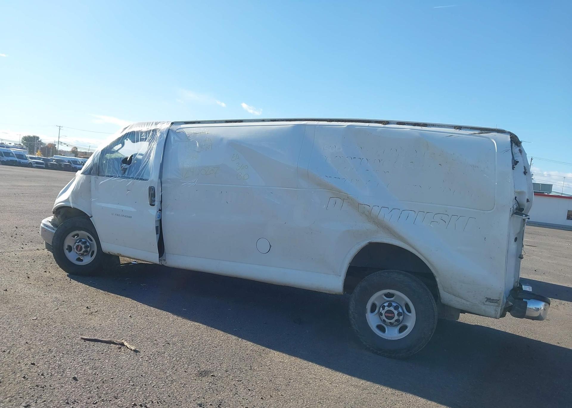 2017 GMC SAVANA G2500