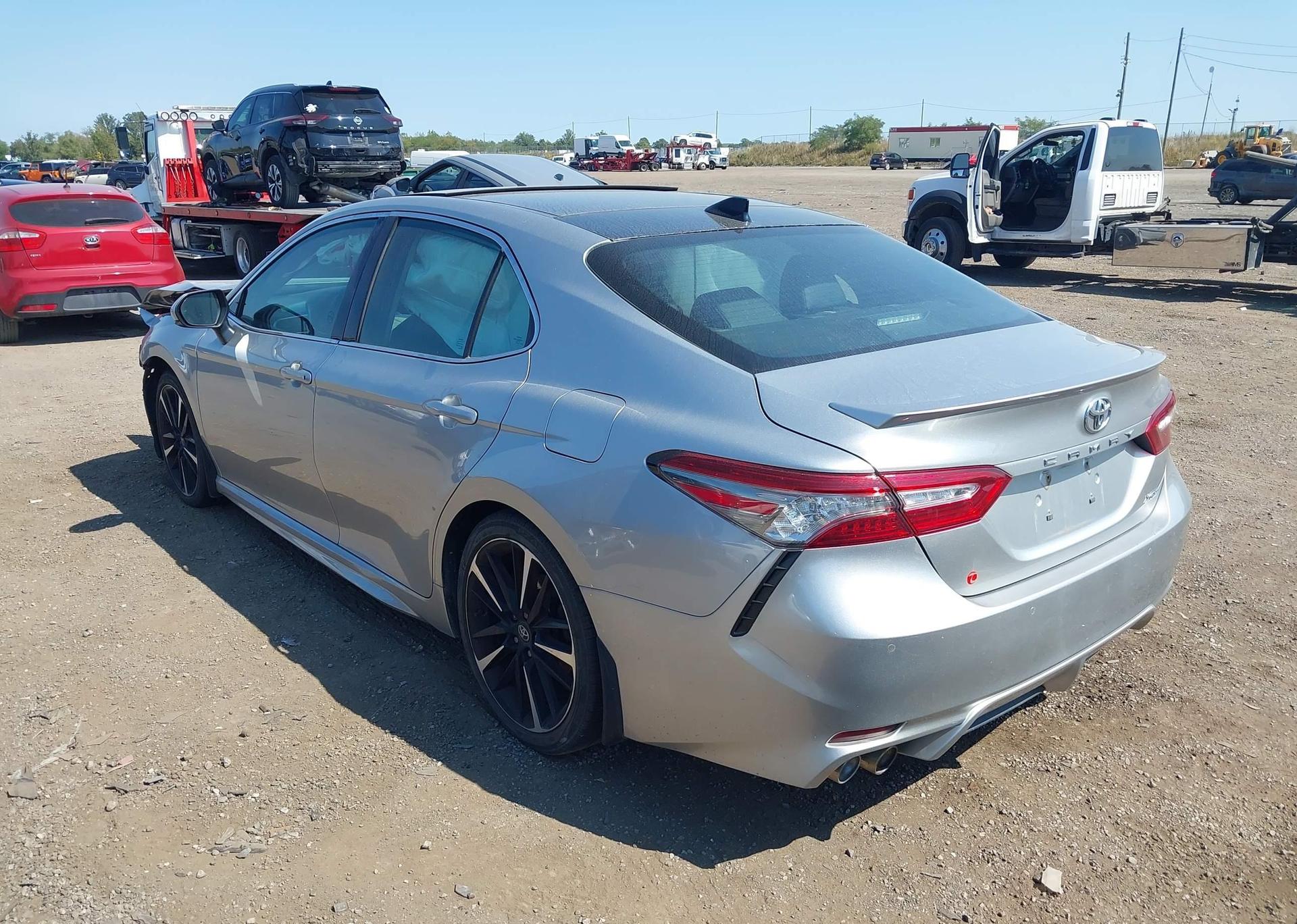 2018 TOYOTA CAMRY XSE