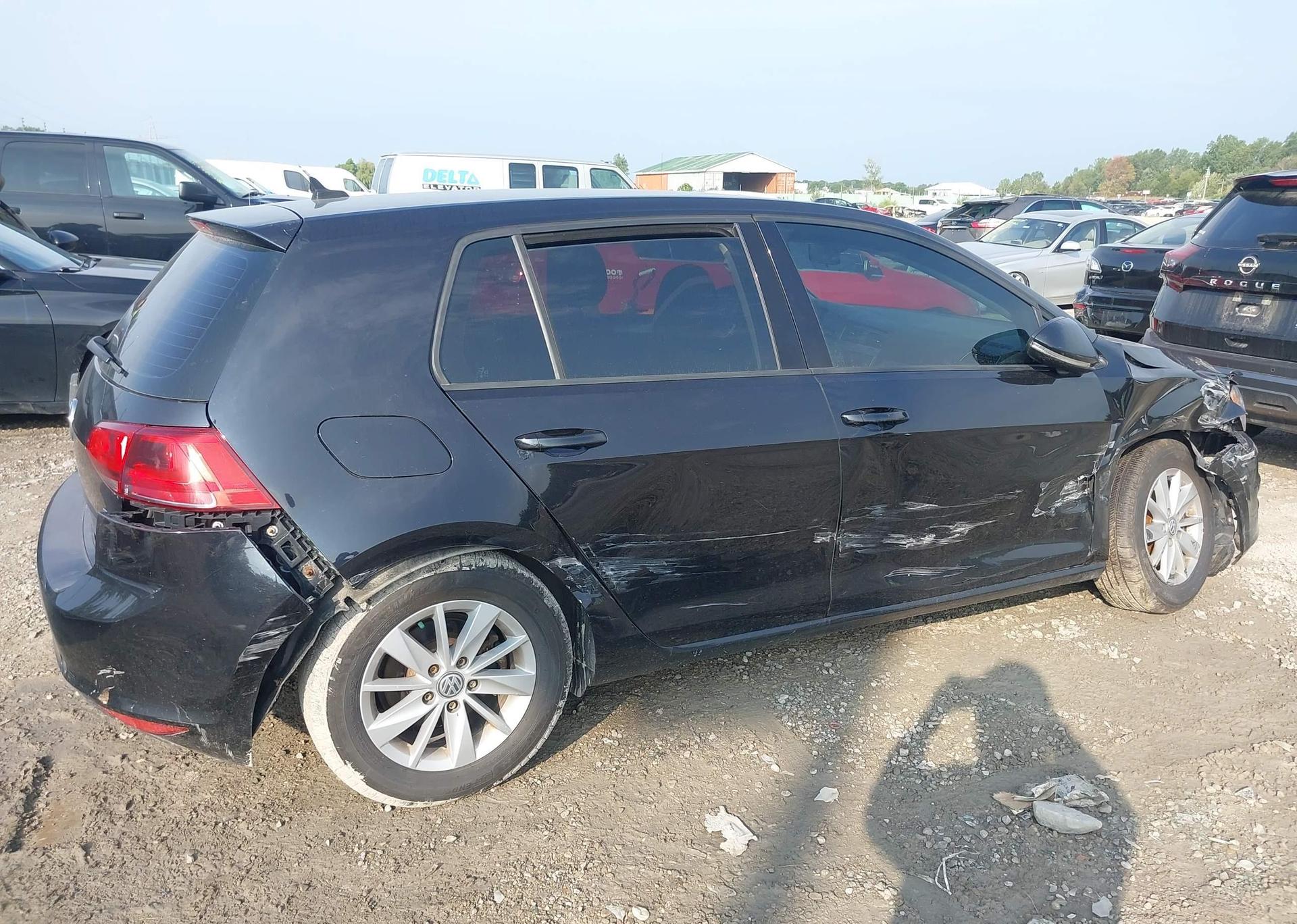2016 VOLKSWAGEN GOLF S
