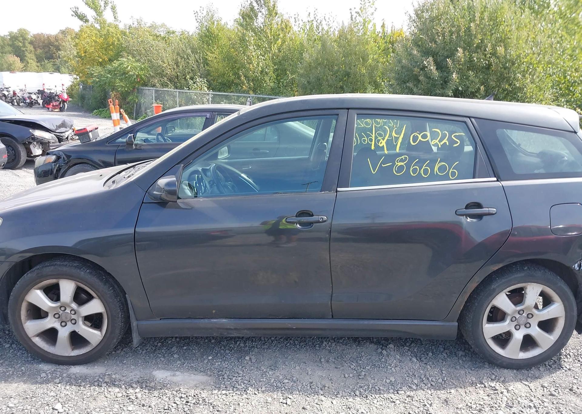 2005 TOYOTA COROLLA MATRIX XR