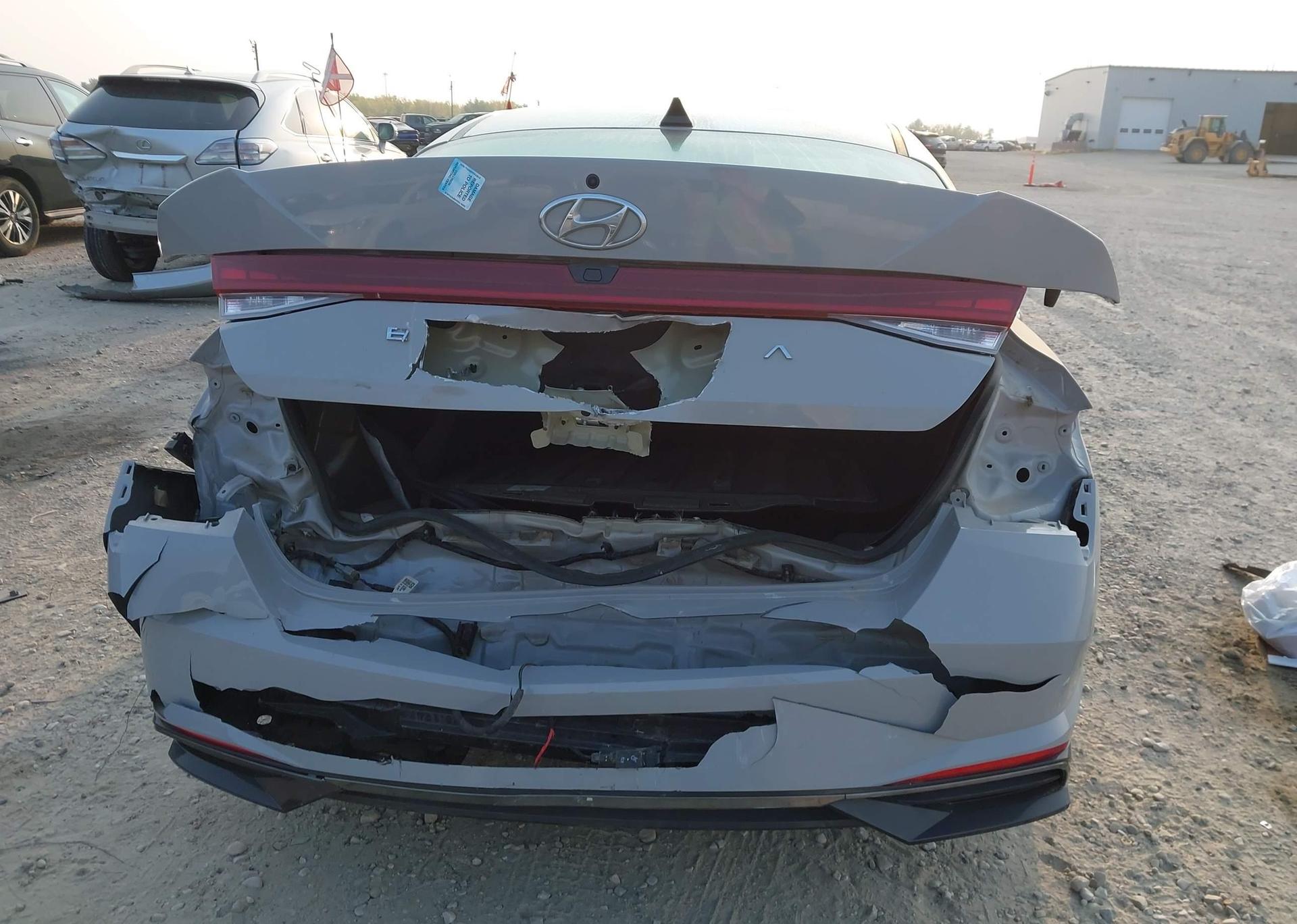 2022 HYUNDAI ELANTRA ULTIMATE IVT