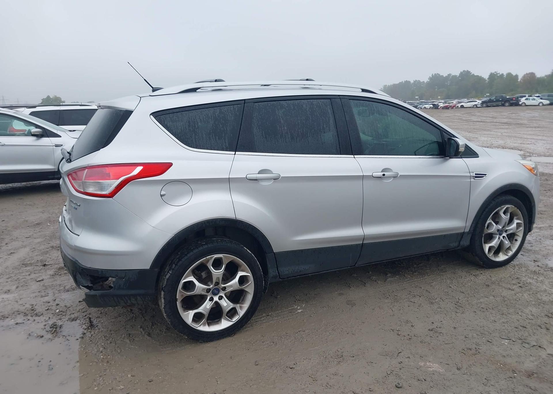 2013 FORD ESCAPE