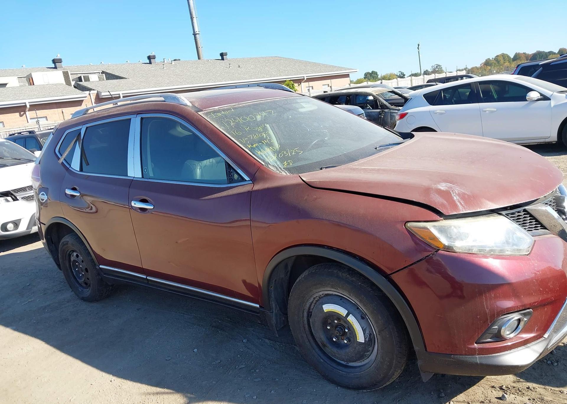 2016 NISSAN ROGUE
