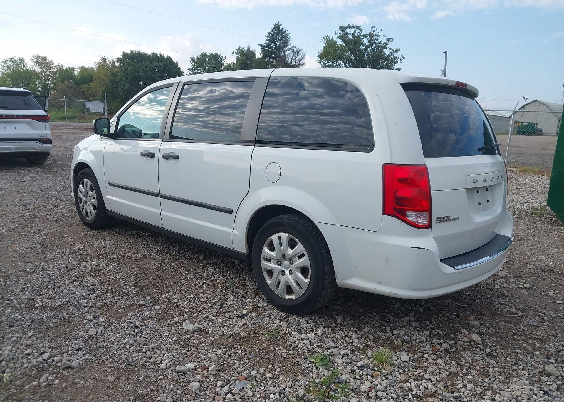 2014 DODGE GRAND CARAVAN SE