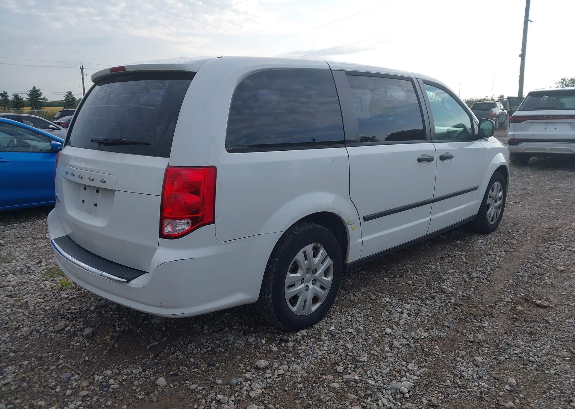 2014 DODGE GRAND CARAVAN SE