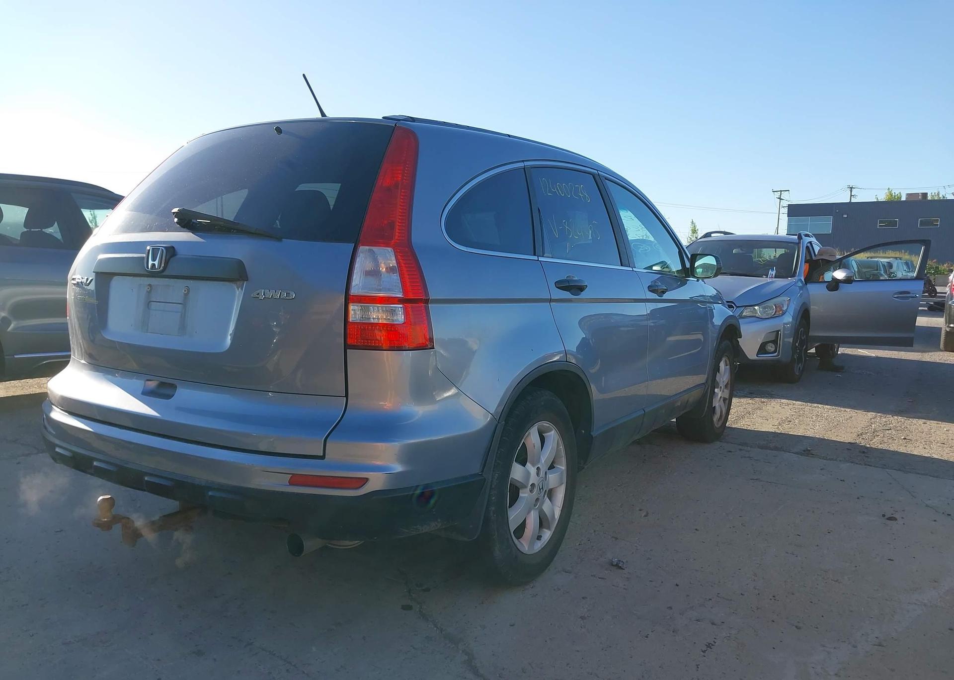 2011 HONDA CR-V LX