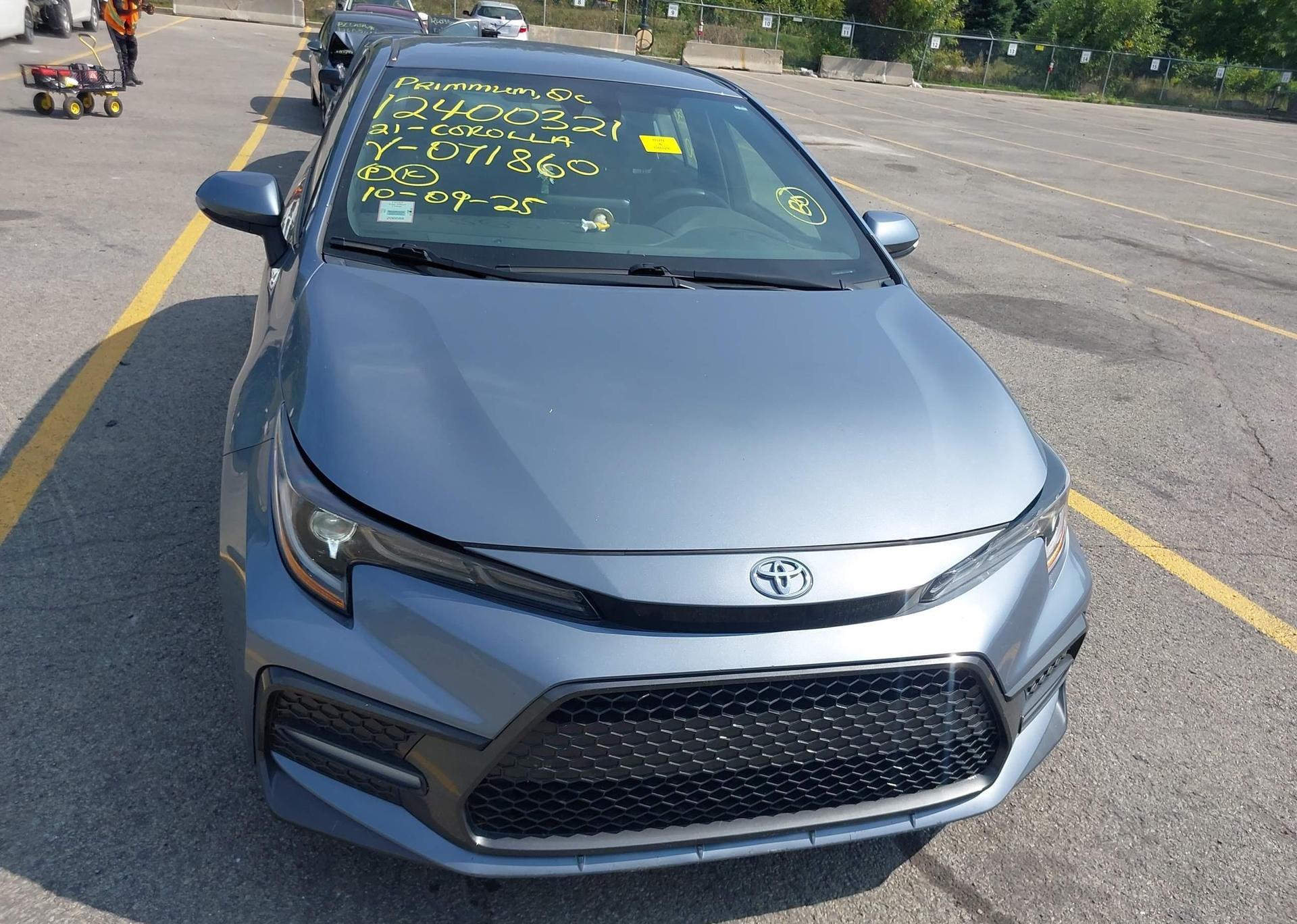 2021 TOYOTA COROLLA SE