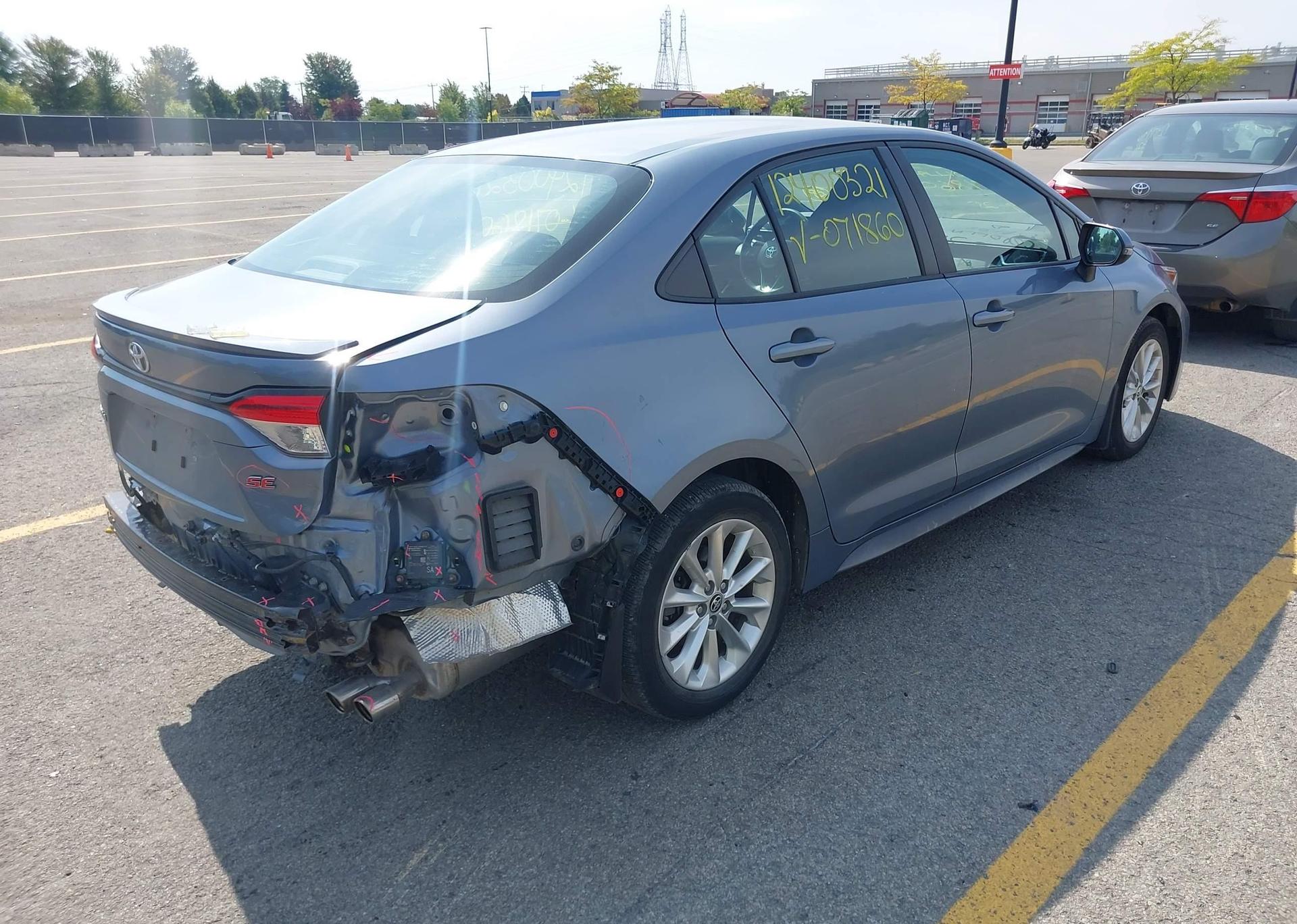 2021 TOYOTA COROLLA SE