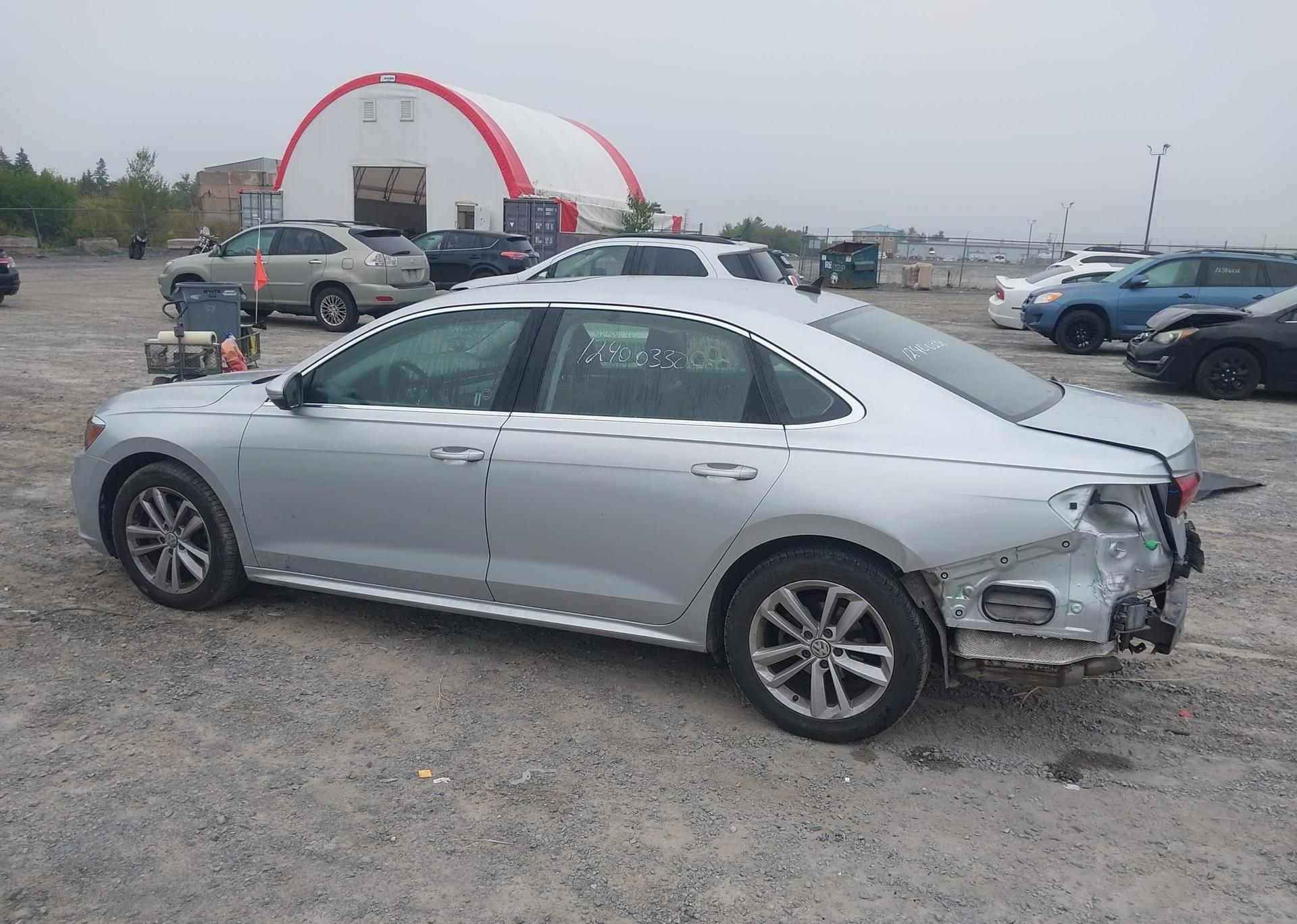 2021 VOLKSWAGEN PASSAT HIGHLINE