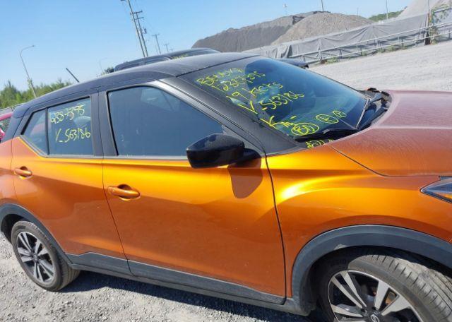 2019 NISSAN KICKS S