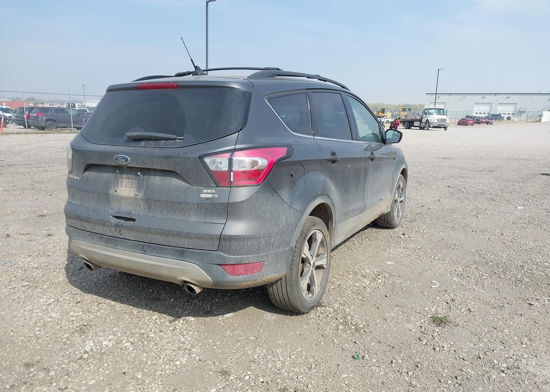 2018 FORD ESCAPE SEL