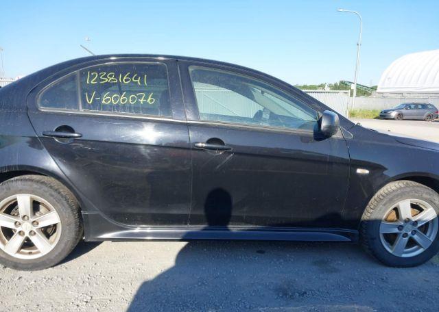 2013 MITSUBISHI lancer se
