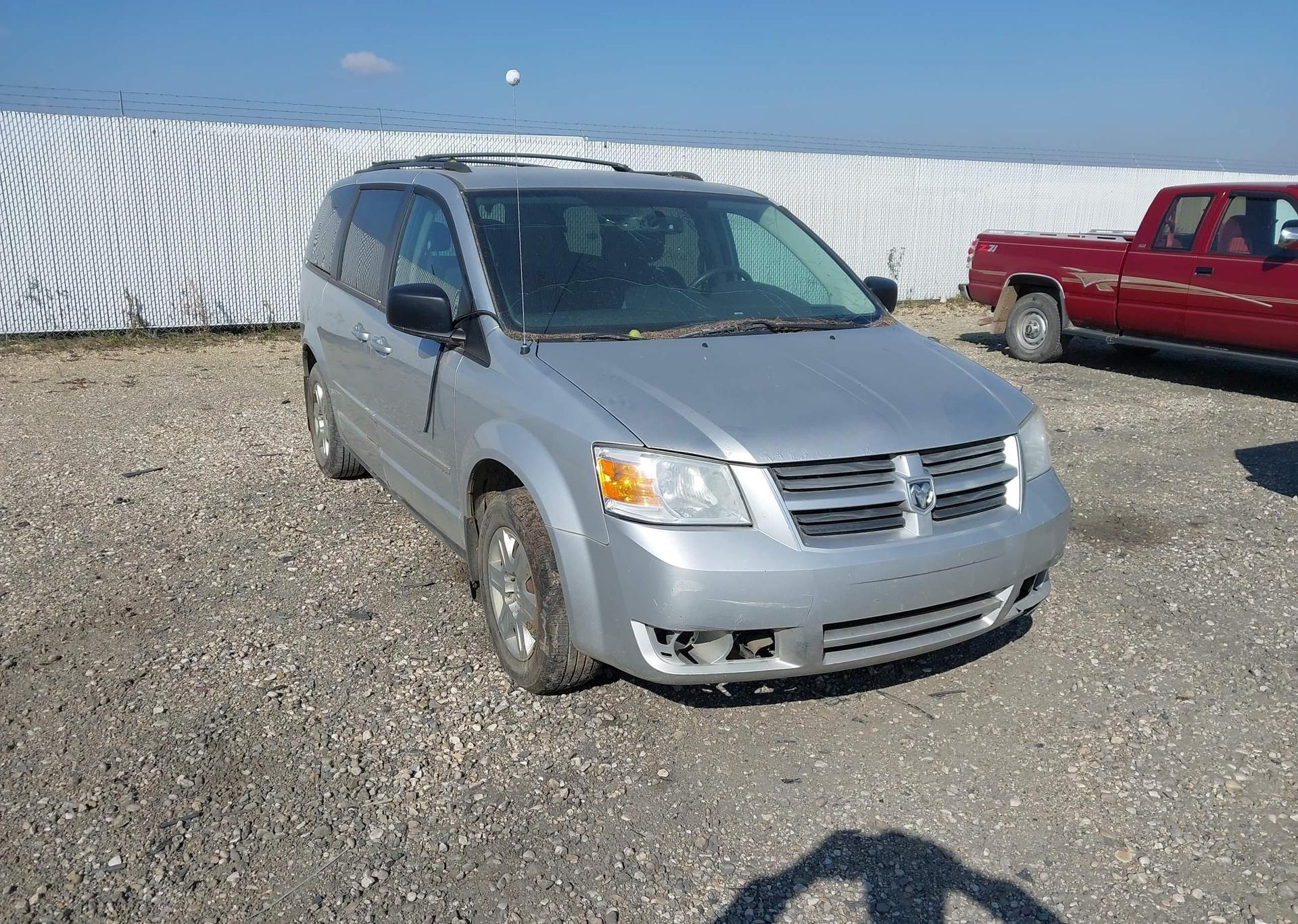 2010 DODGE GRAND CARAVAN SE