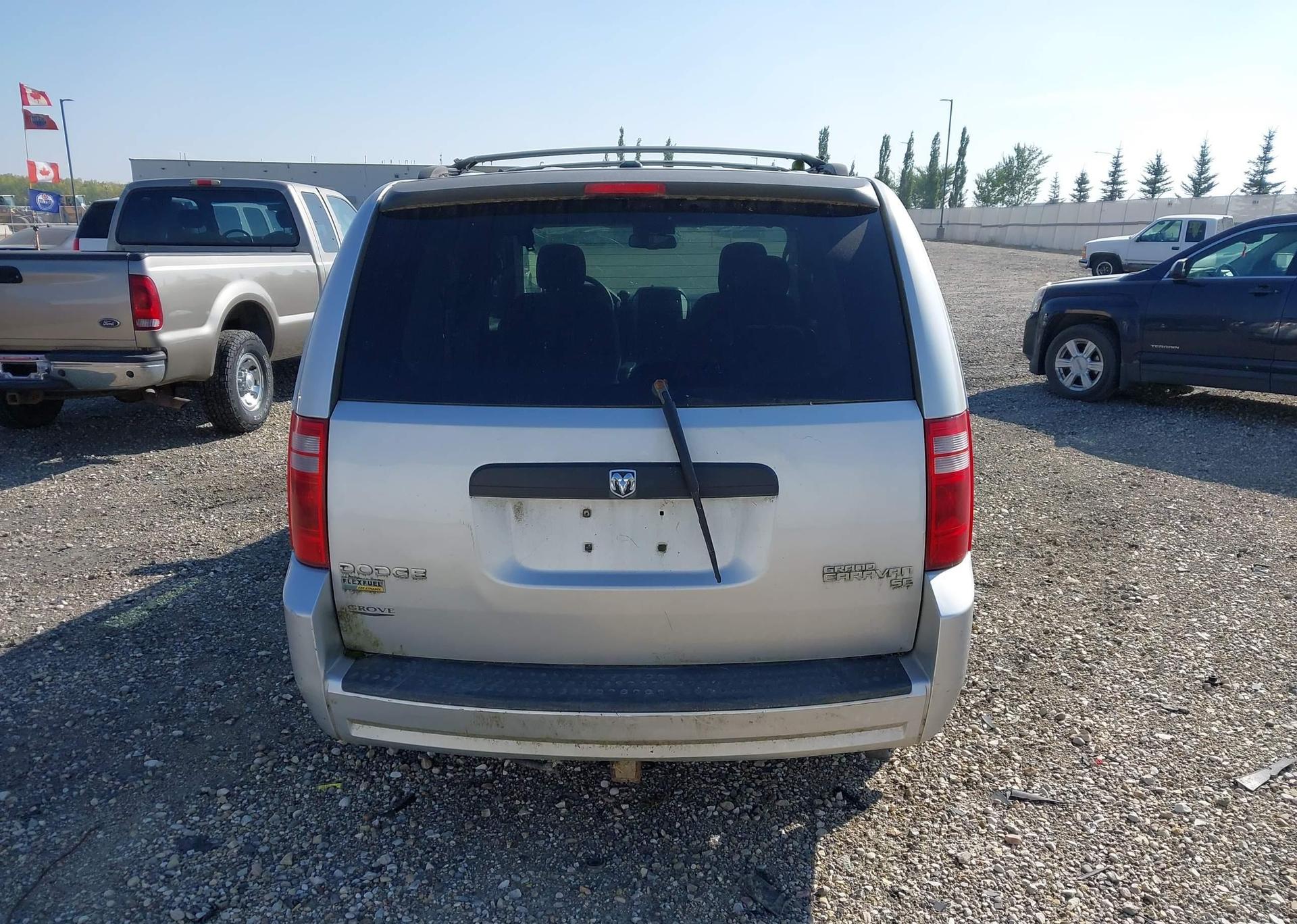 2010 DODGE GRAND CARAVAN SE