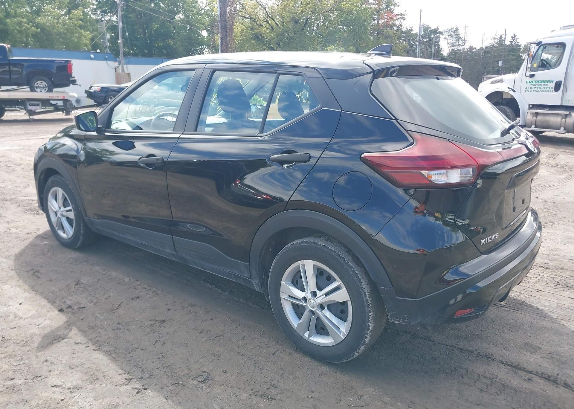 2021 NISSAN KICKS S