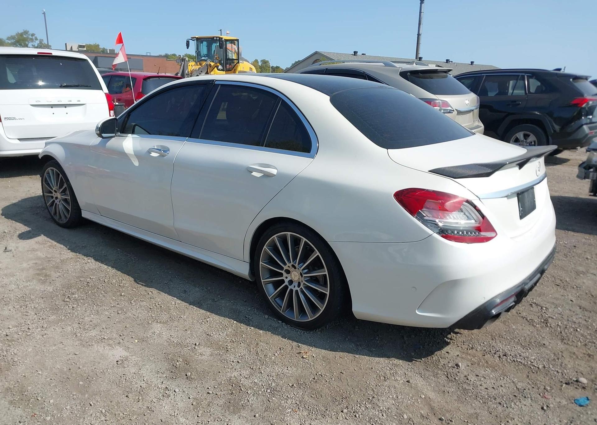 2015 MERCEDES-BENZ C400 4MATIC 4DR