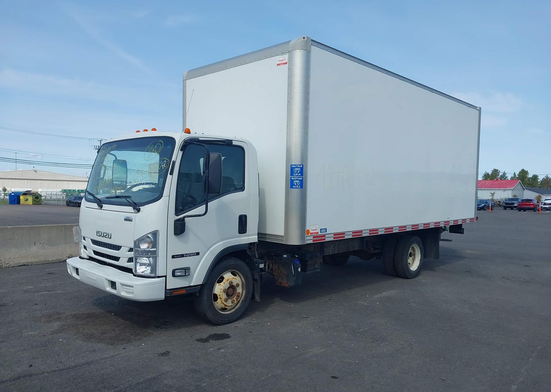 2020 ISUZU NRR