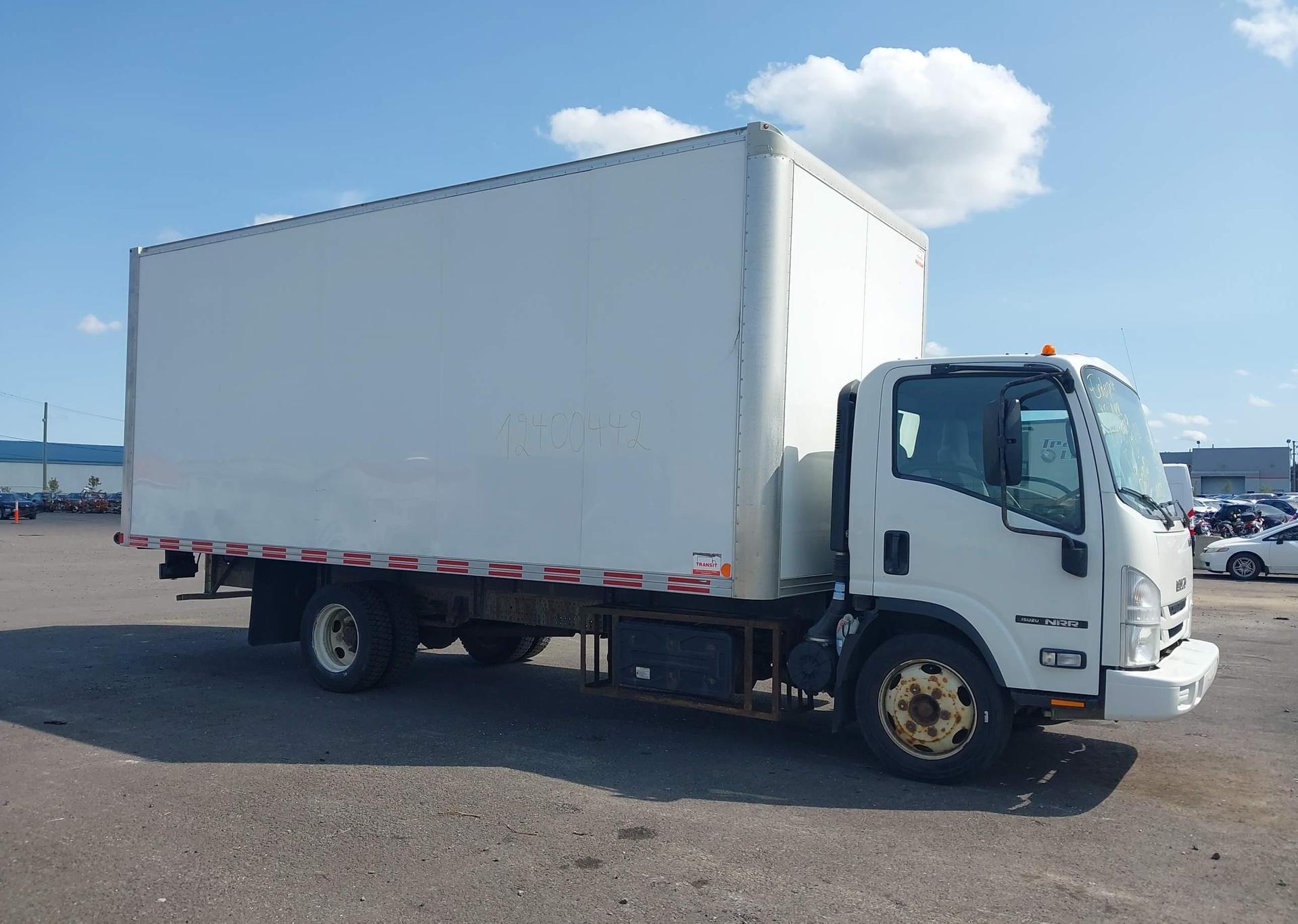 2020 ISUZU NRR