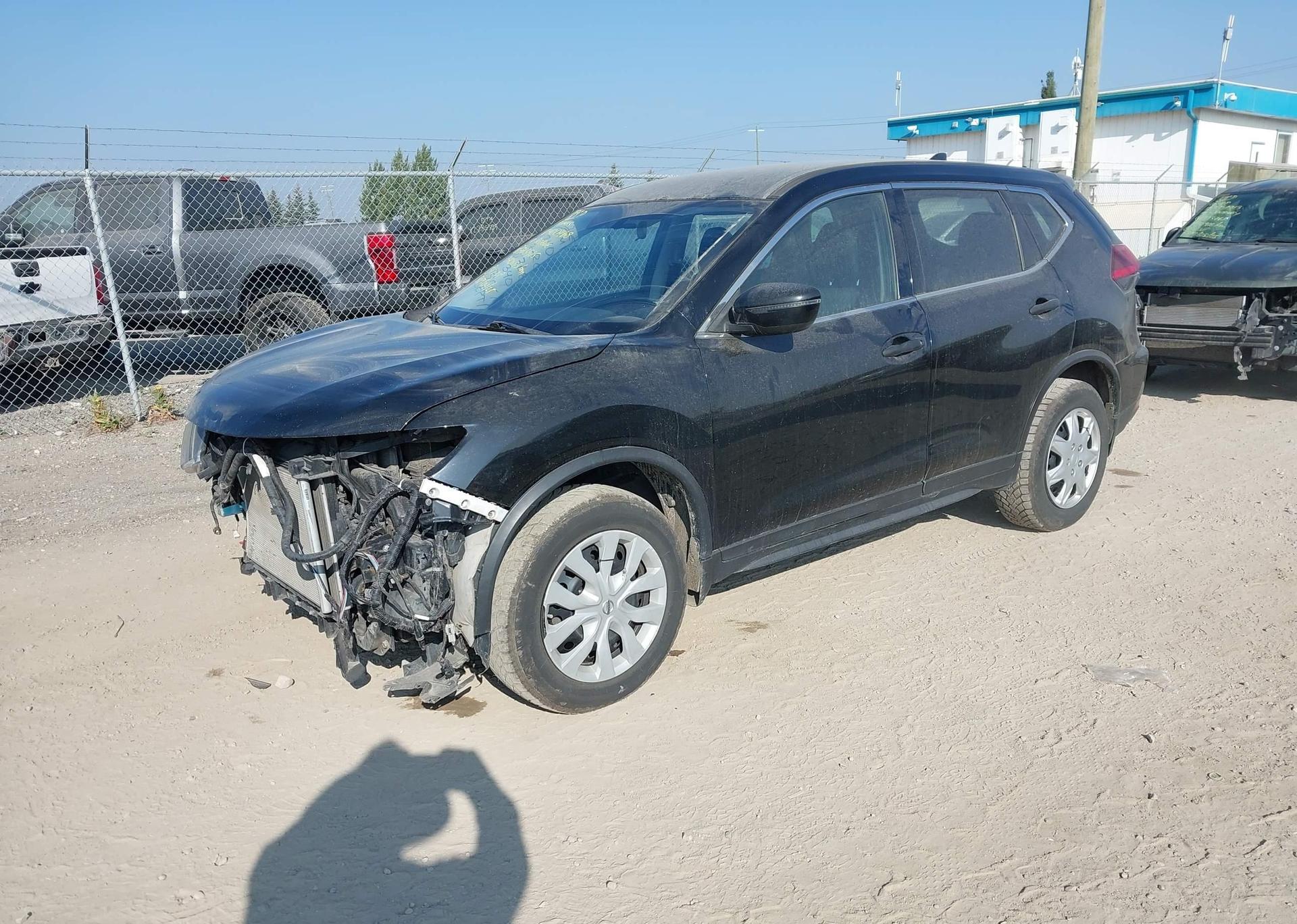 2017 NISSAN ROGUE S