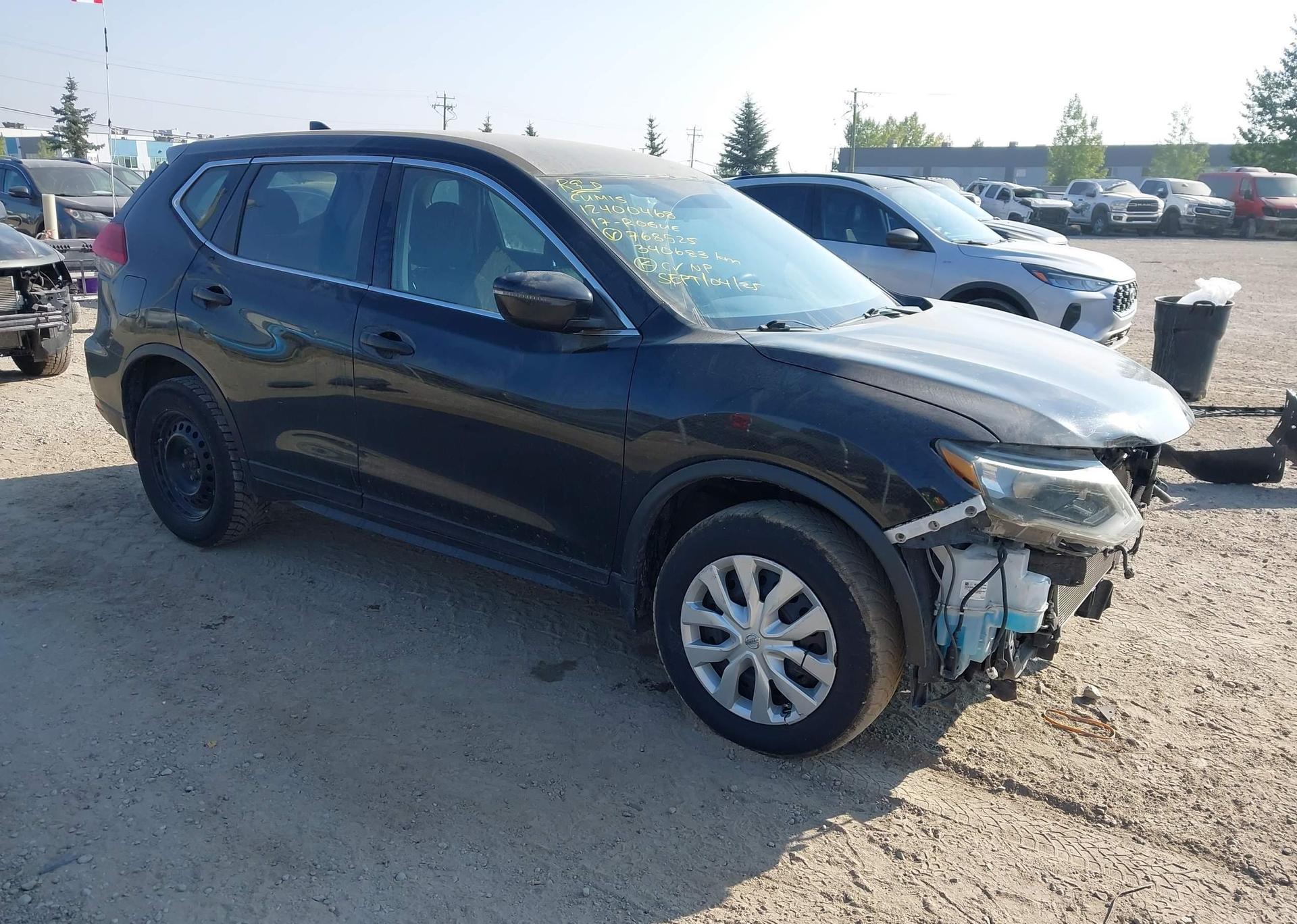 2017 NISSAN ROGUE S