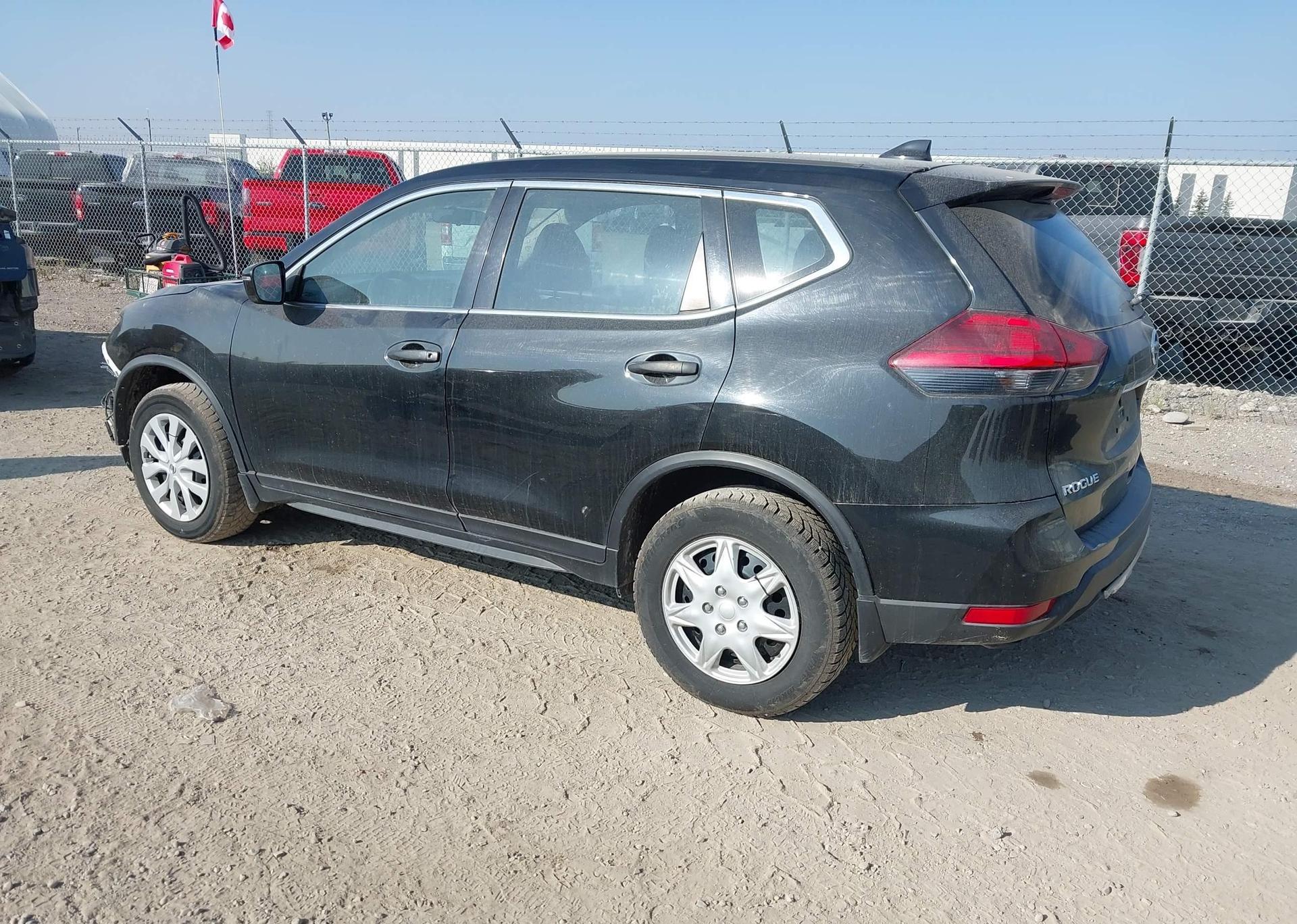 2017 NISSAN ROGUE S