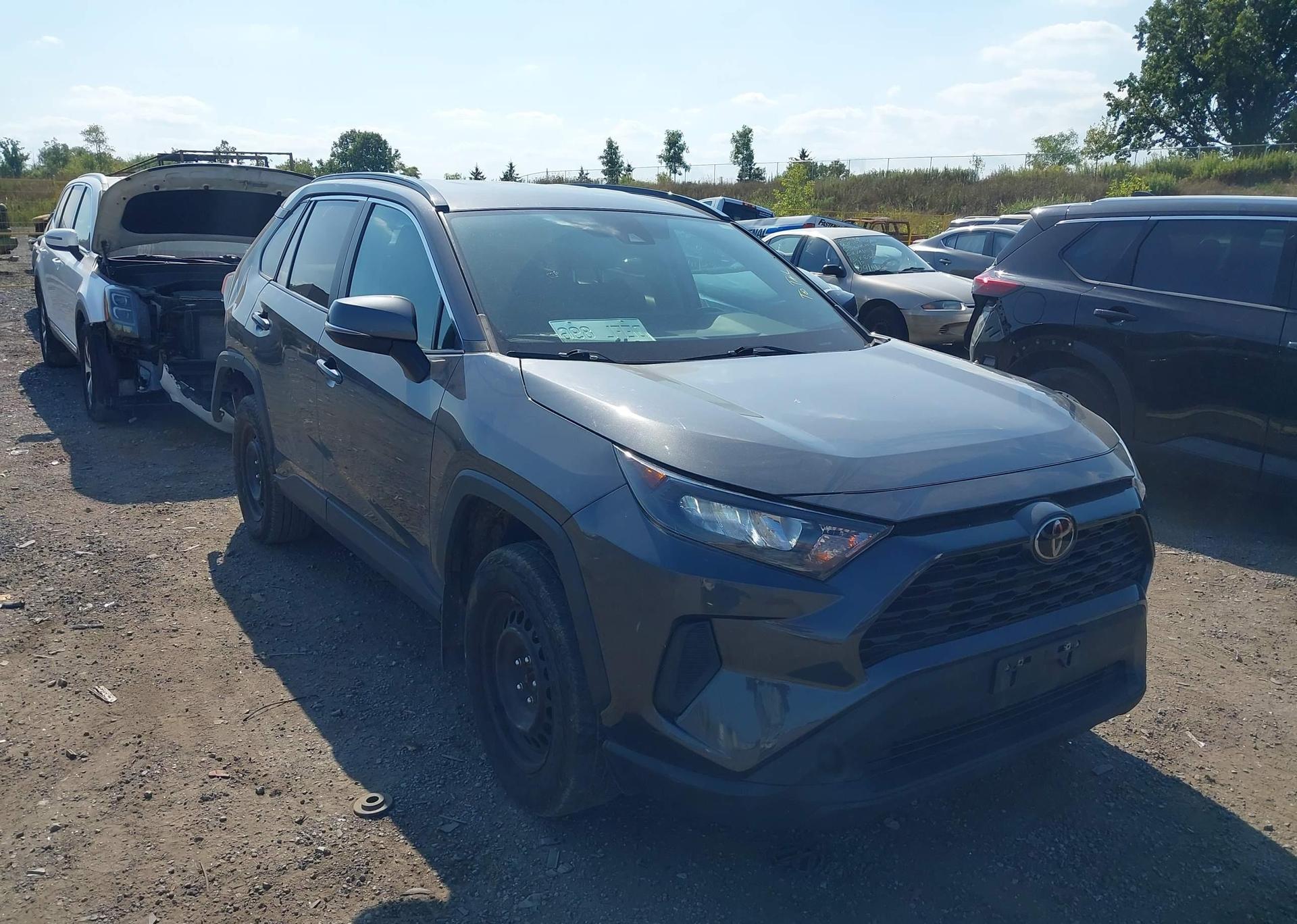 2021 TOYOTA RAV4 LE