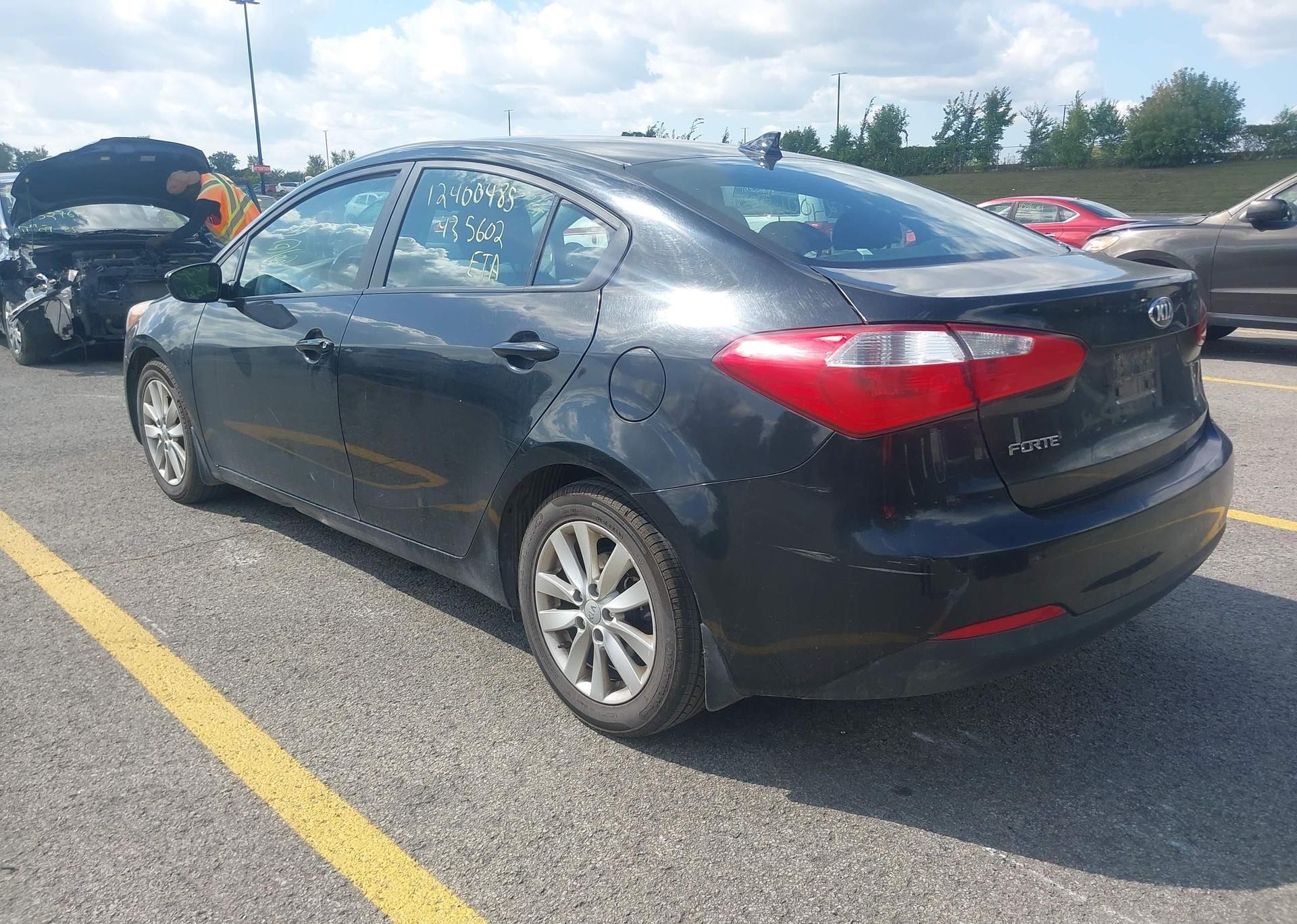 2015 KIA FORTE 1.8L LX