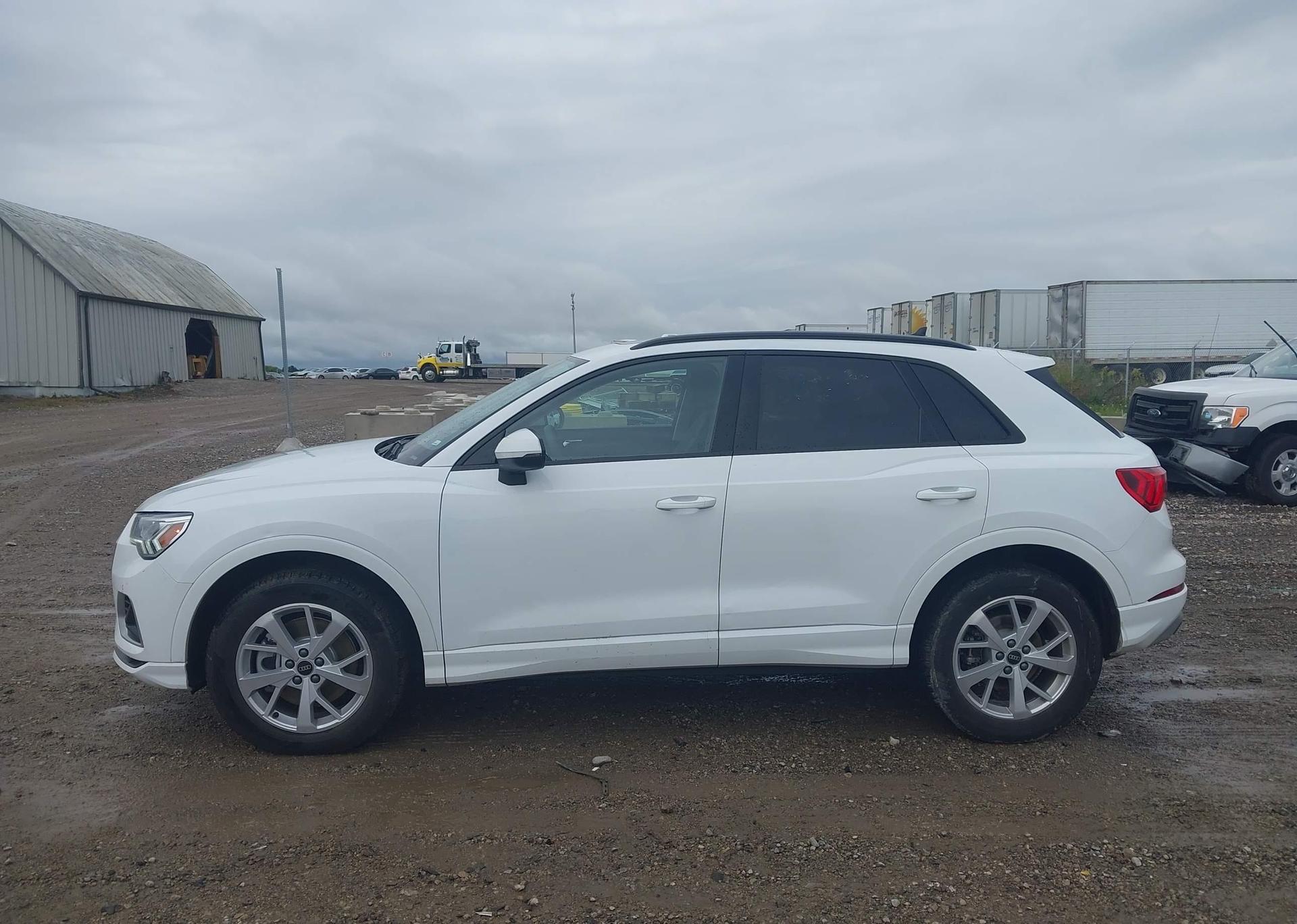2025 AUDI Q3 PREMIUM 40