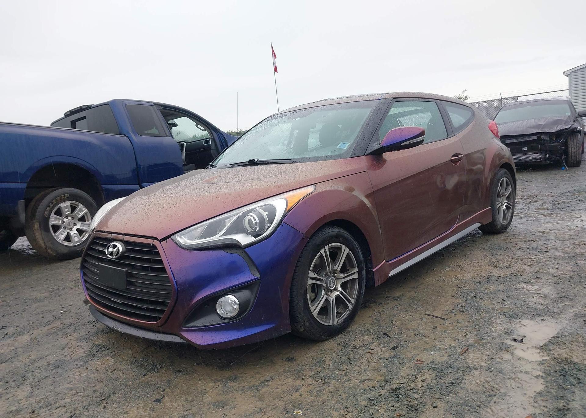 2013 HYUNDAI Veloster Turbo
