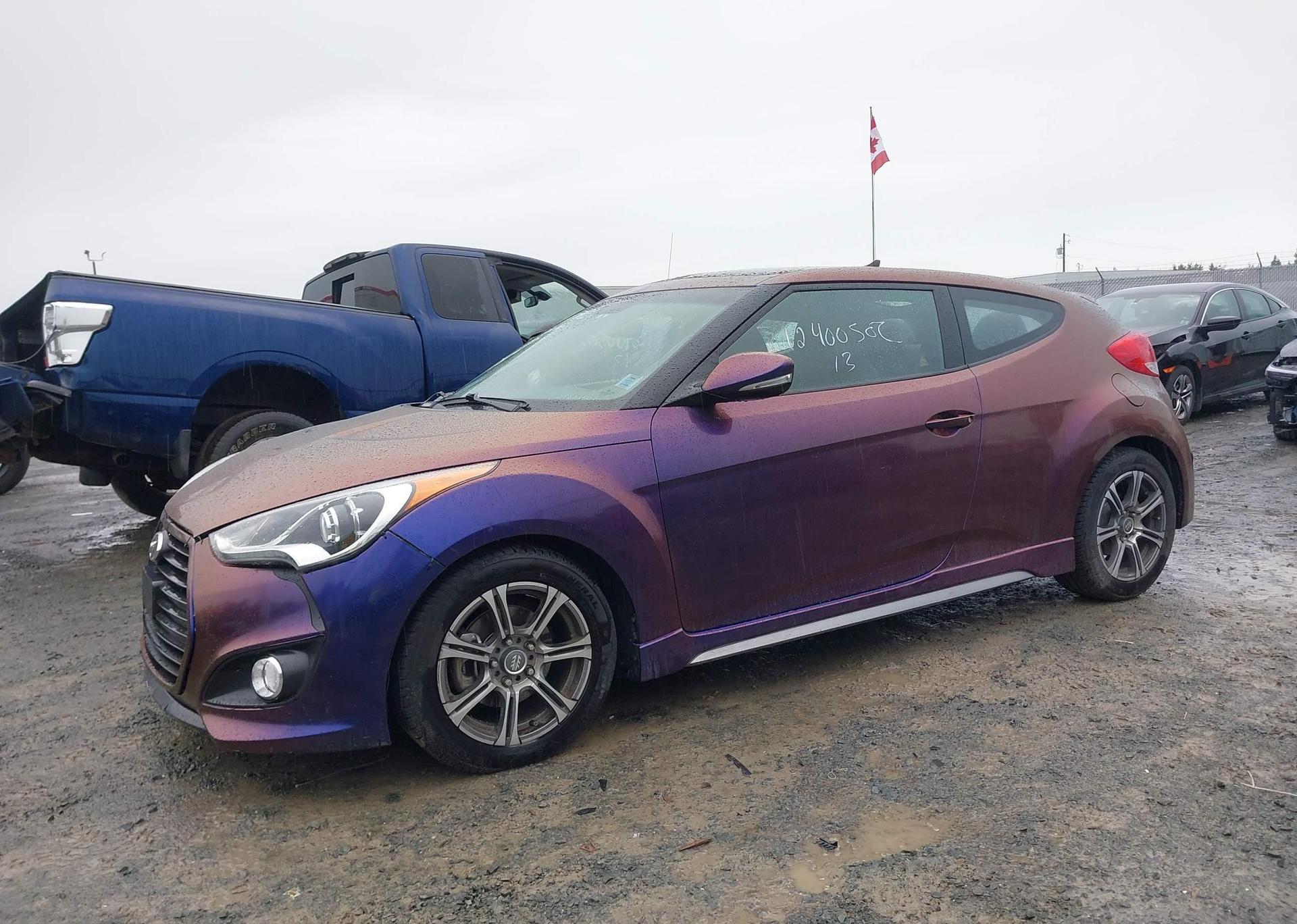 2013 HYUNDAI Veloster Turbo