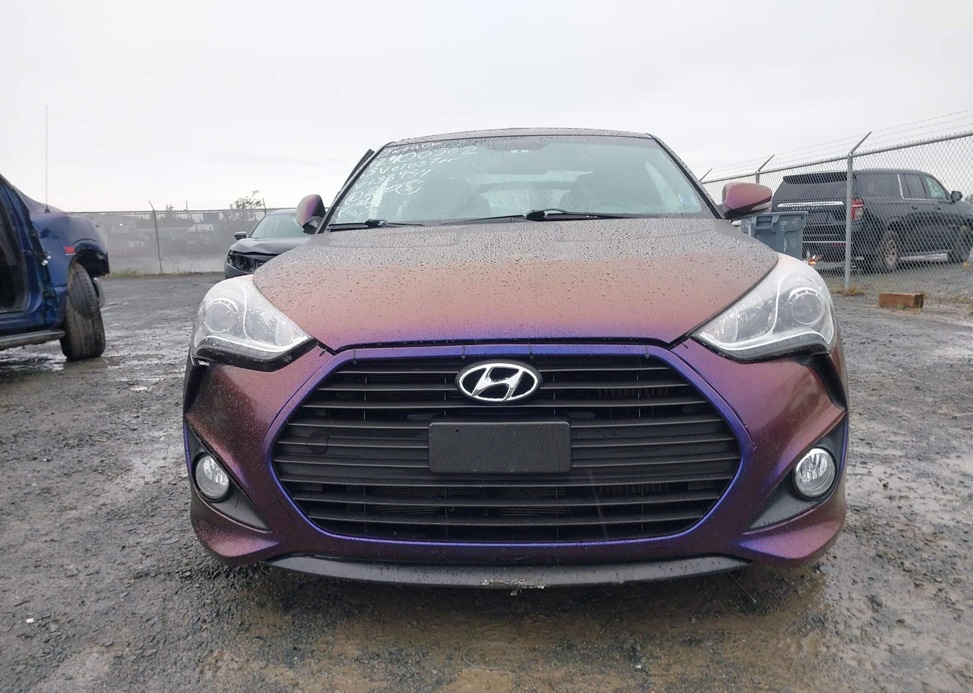 2013 HYUNDAI Veloster Turbo