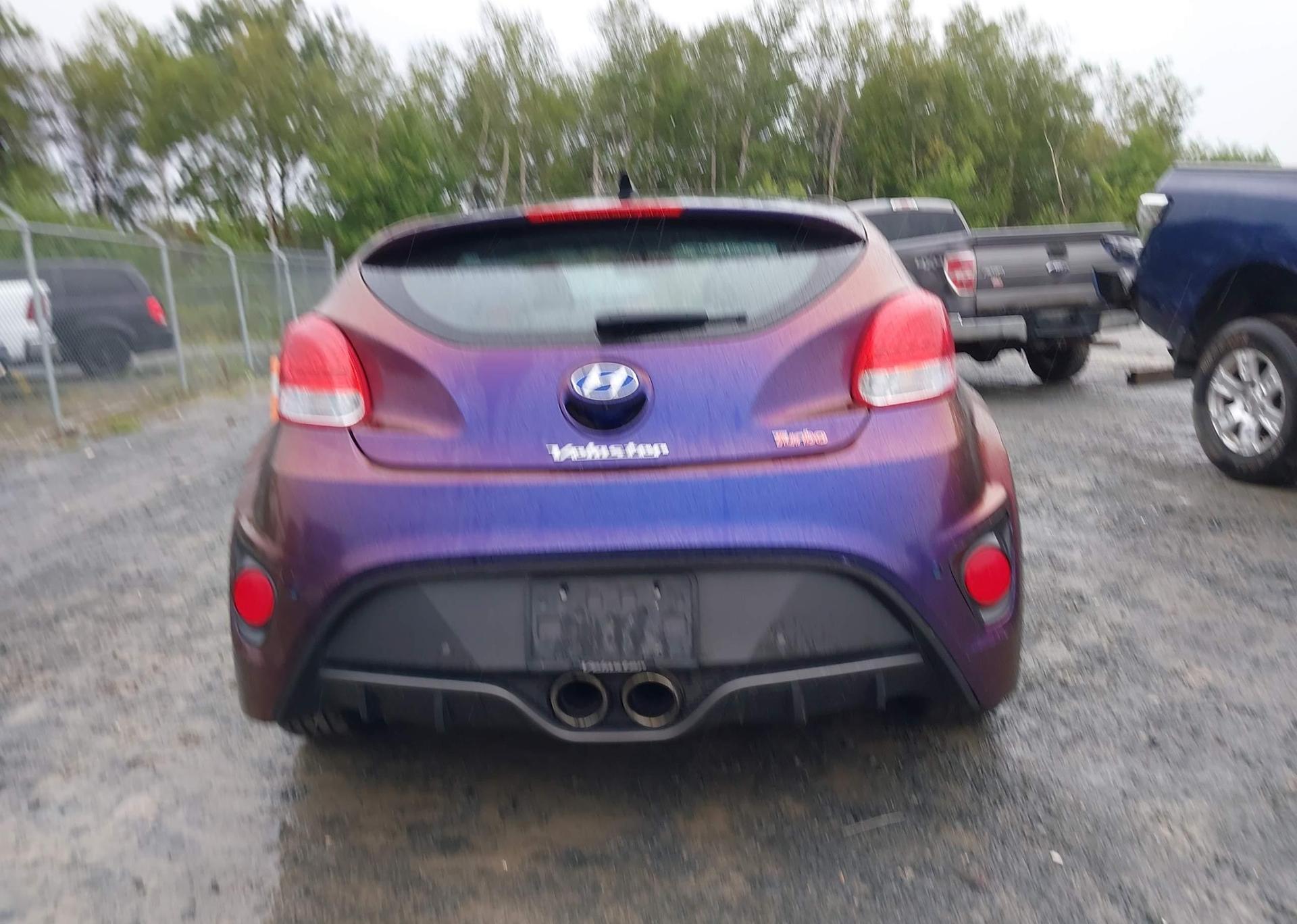 2013 HYUNDAI Veloster Turbo