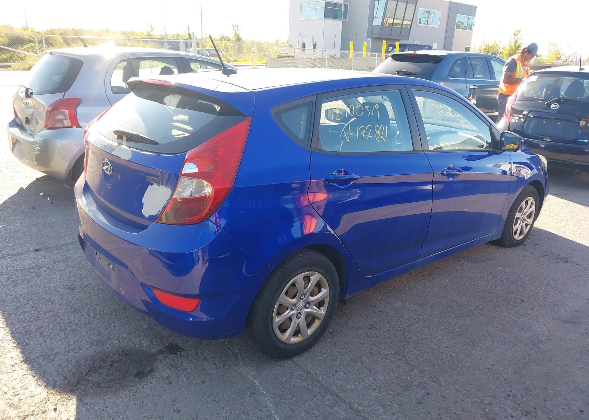 2014 HYUNDAI ACCENT