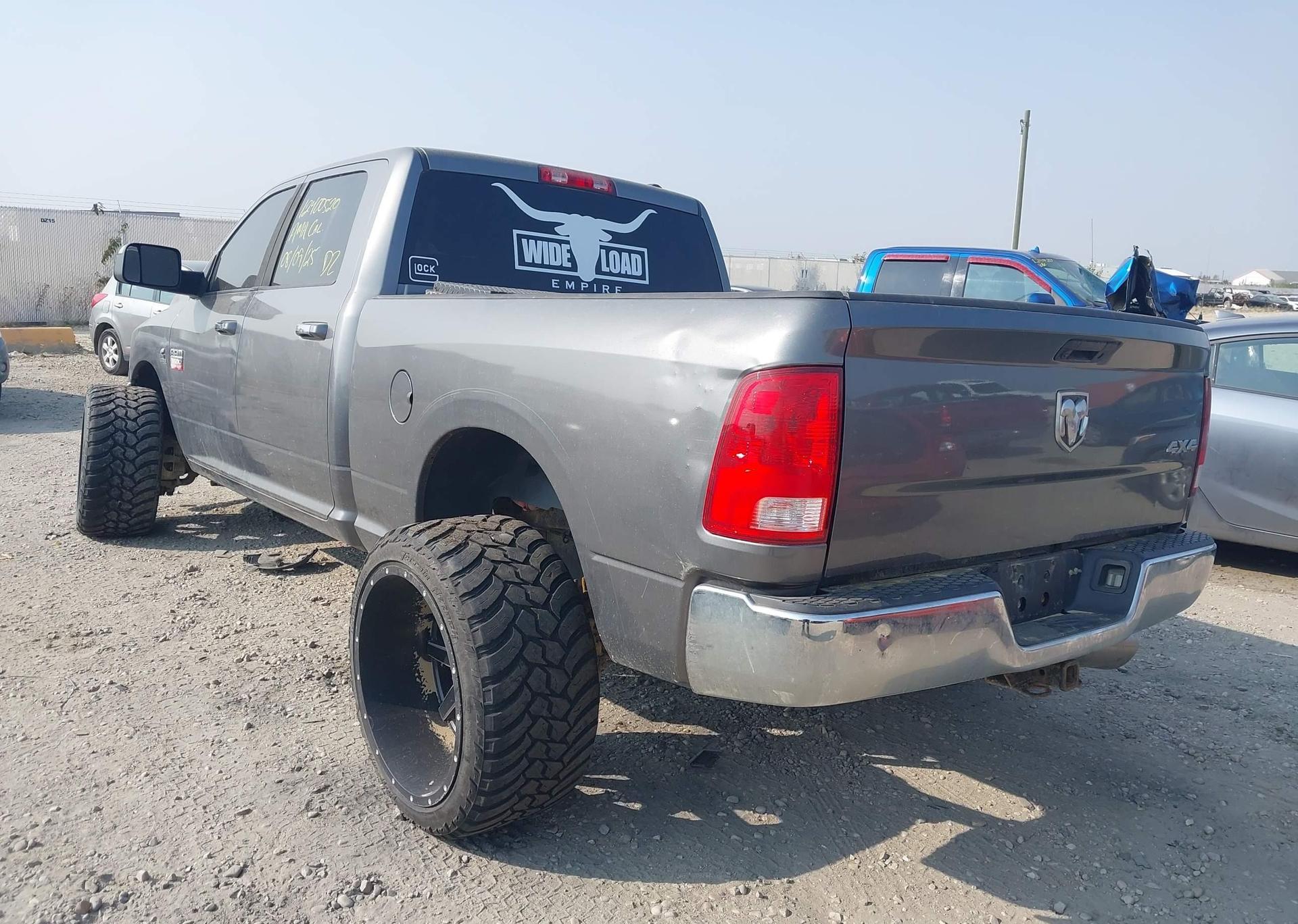 2011 RAM RAM 3500 SLT