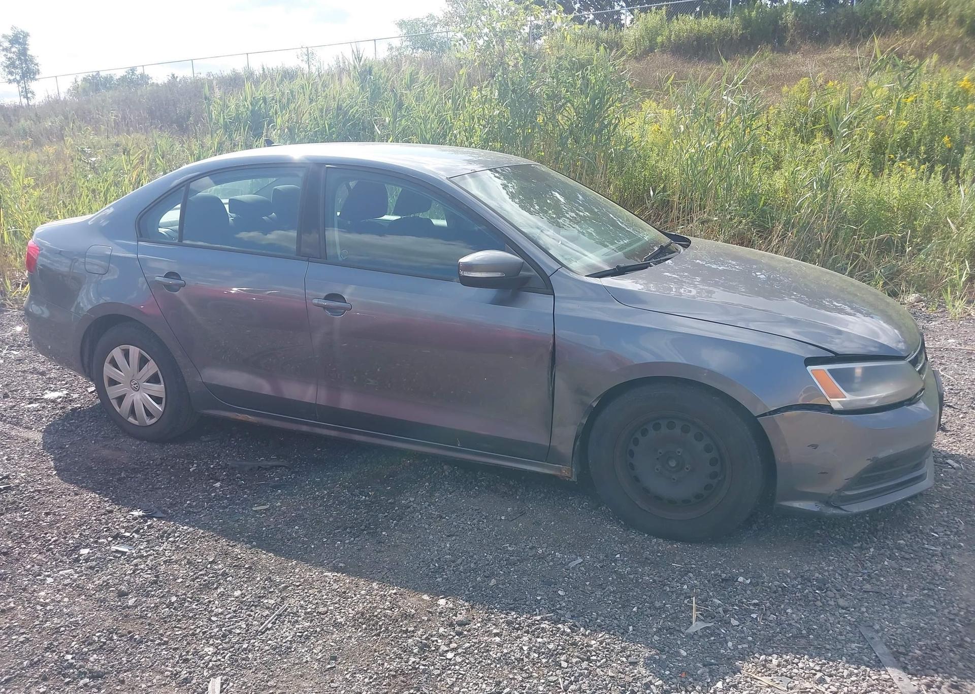 2015 VOLKSWAGEN JETTA S