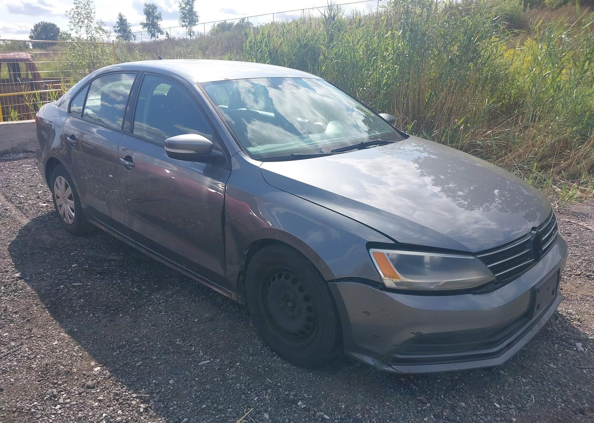 2015 VOLKSWAGEN JETTA S
