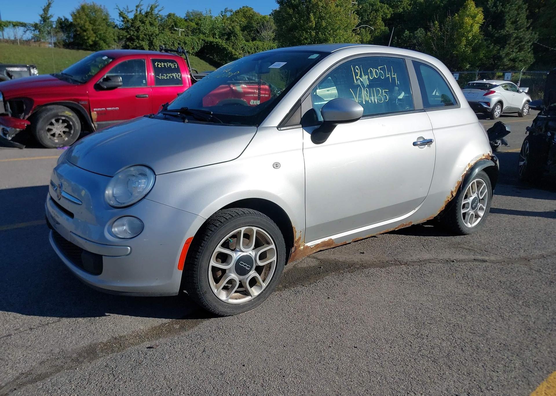 2012 FIAT 500 POP