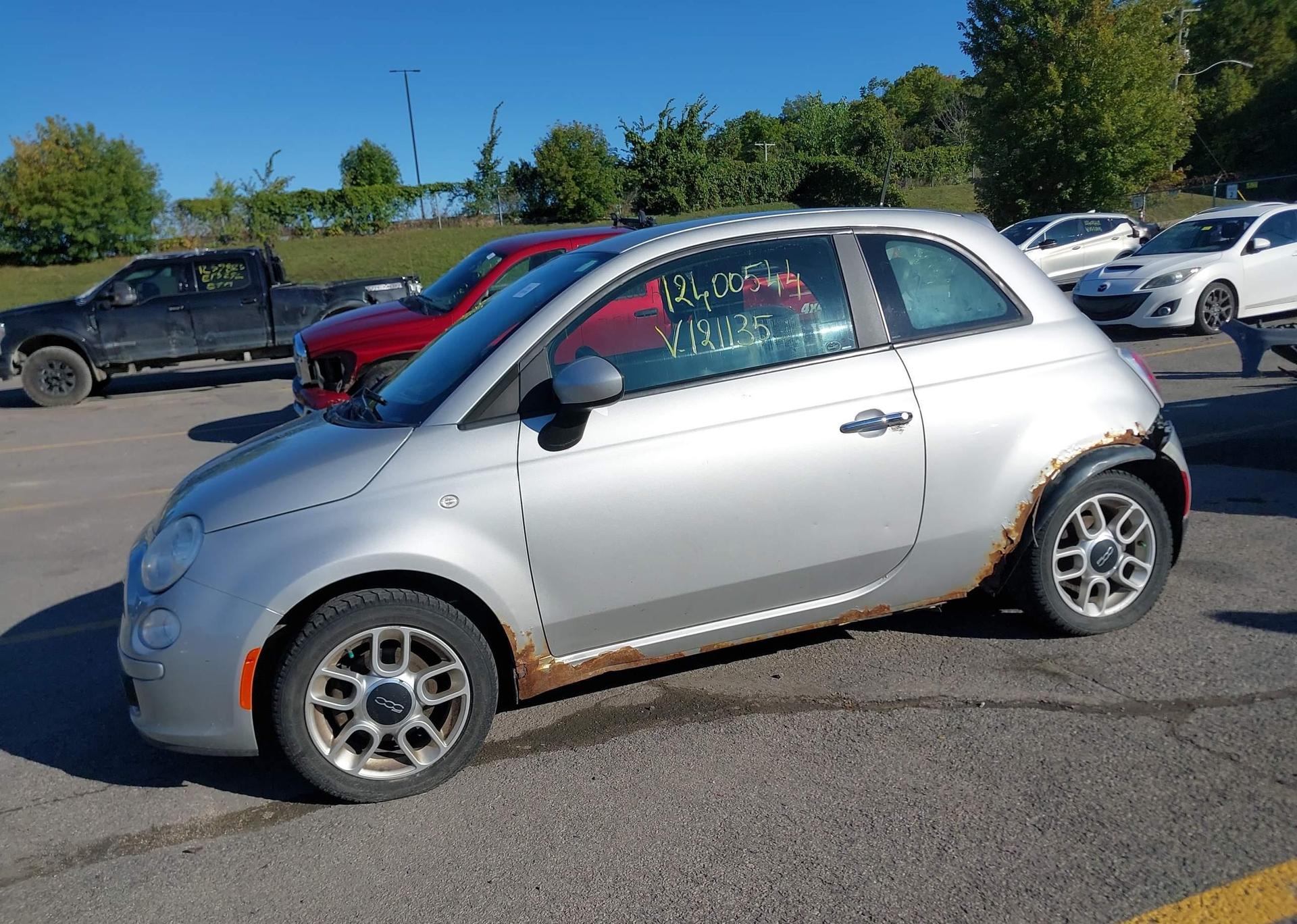 2012 FIAT 500 POP
