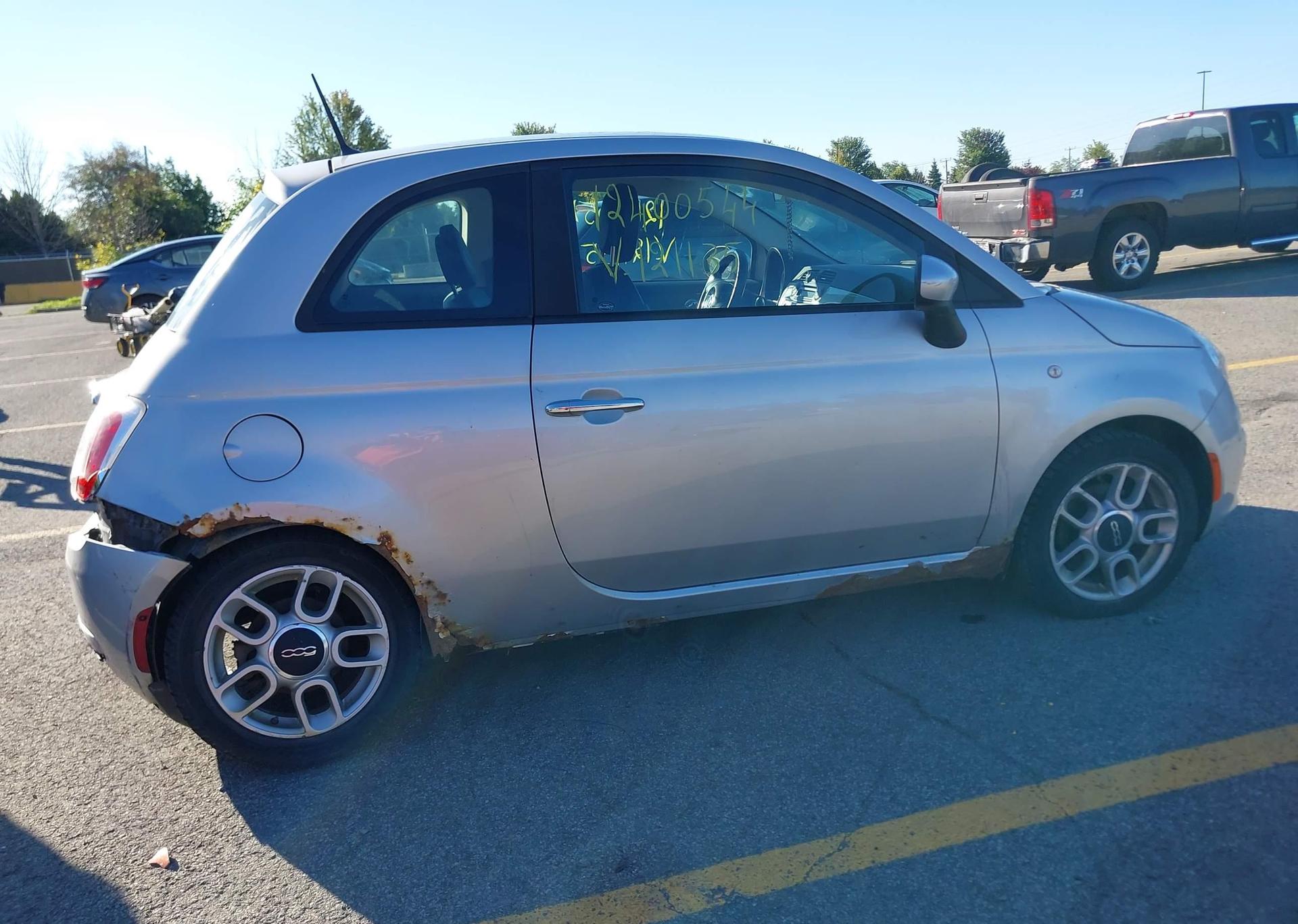 2012 FIAT 500 POP