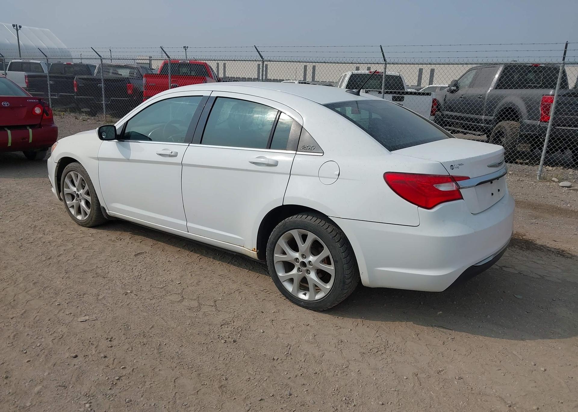 2013 CHRYSLER 200 TOURING