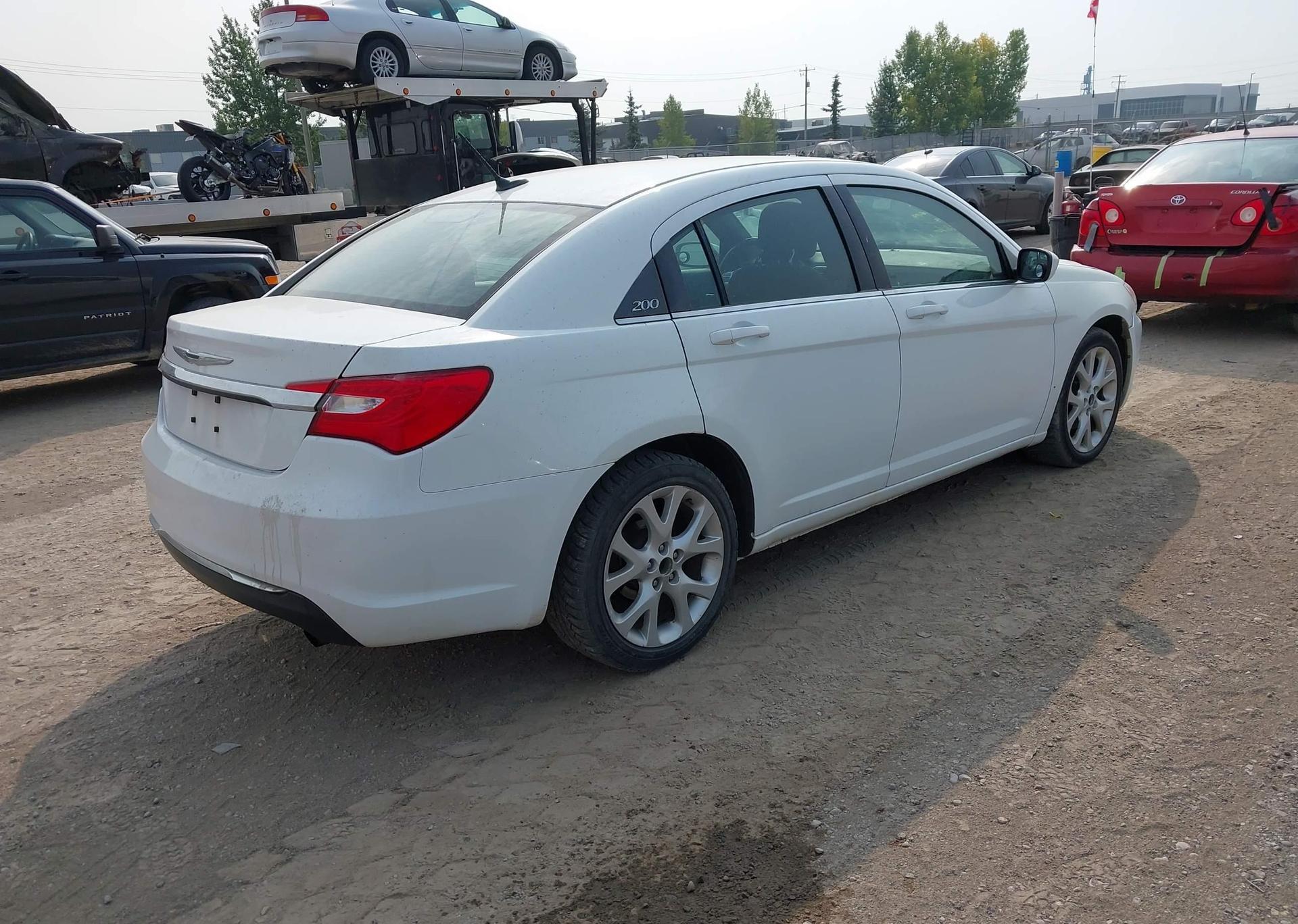2013 CHRYSLER 200 TOURING