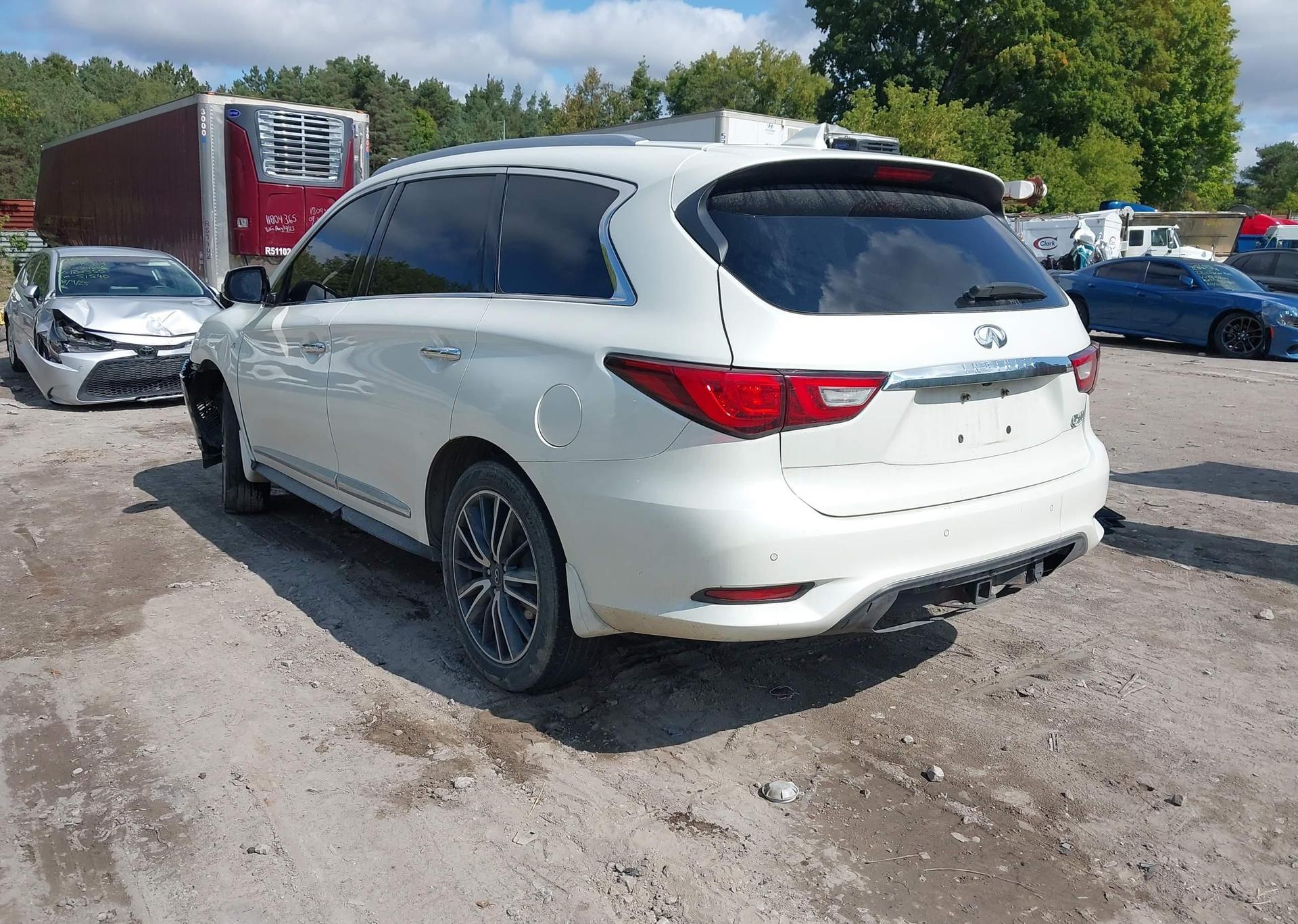 2016 INFINITI QX60