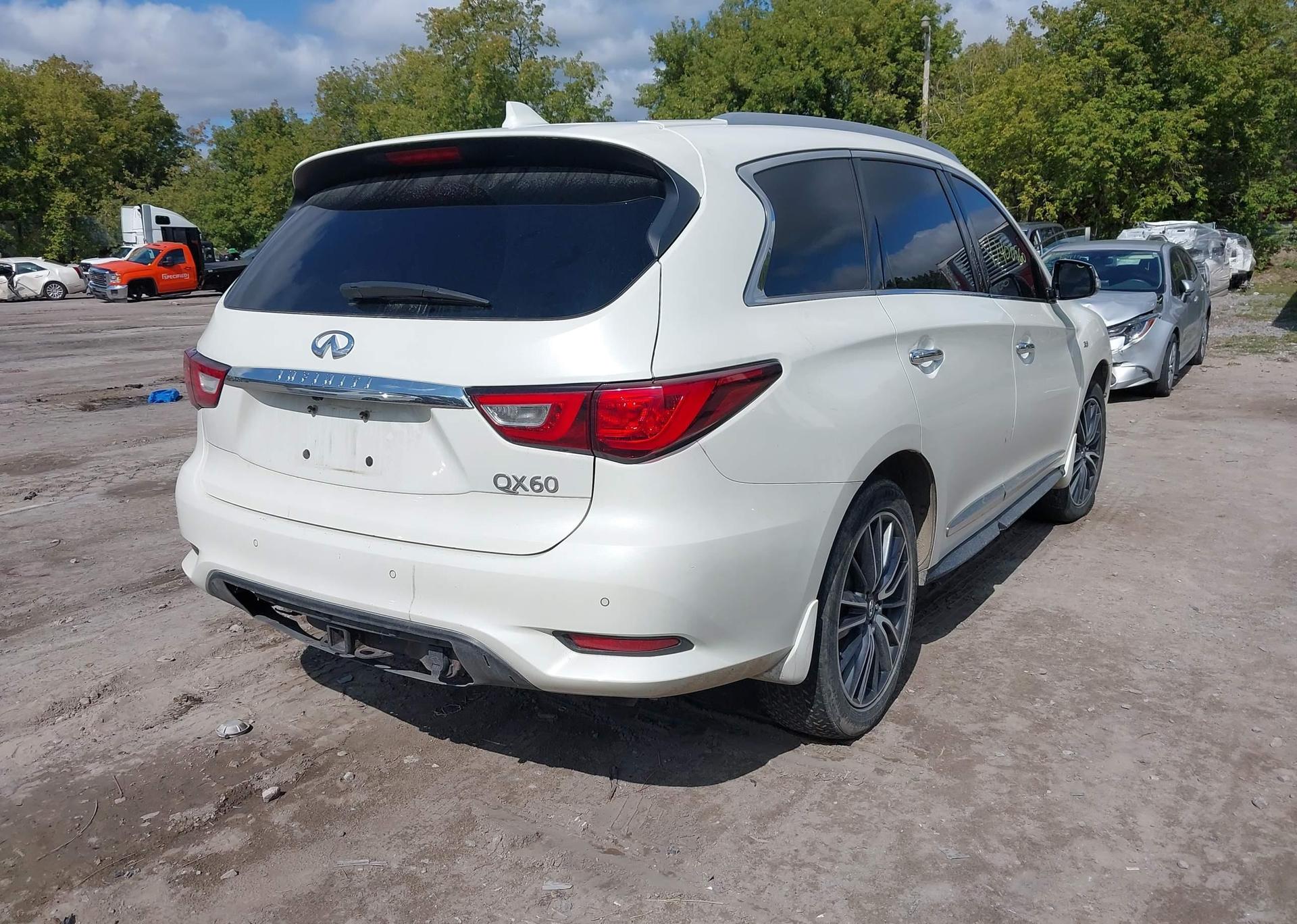 2016 INFINITI QX60