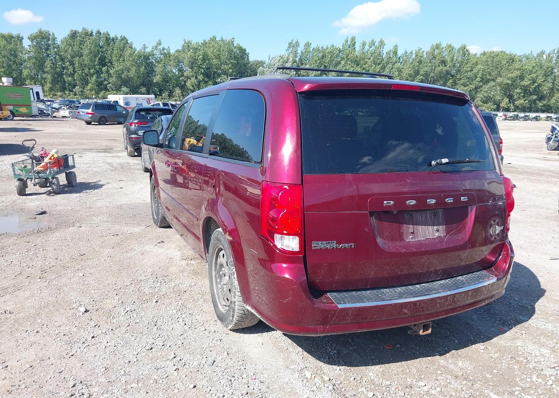 2016 DODGE GRAND CARAVAN SE