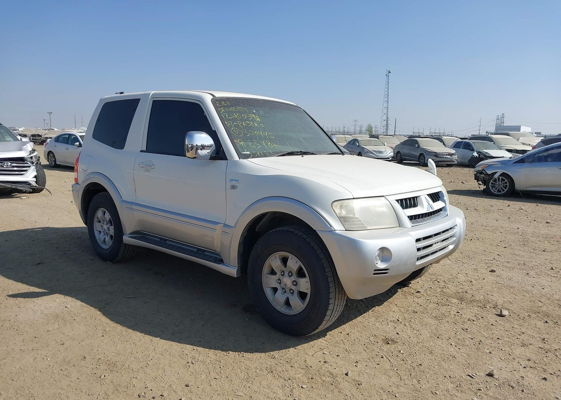 2003 MITSUBISHI pajero