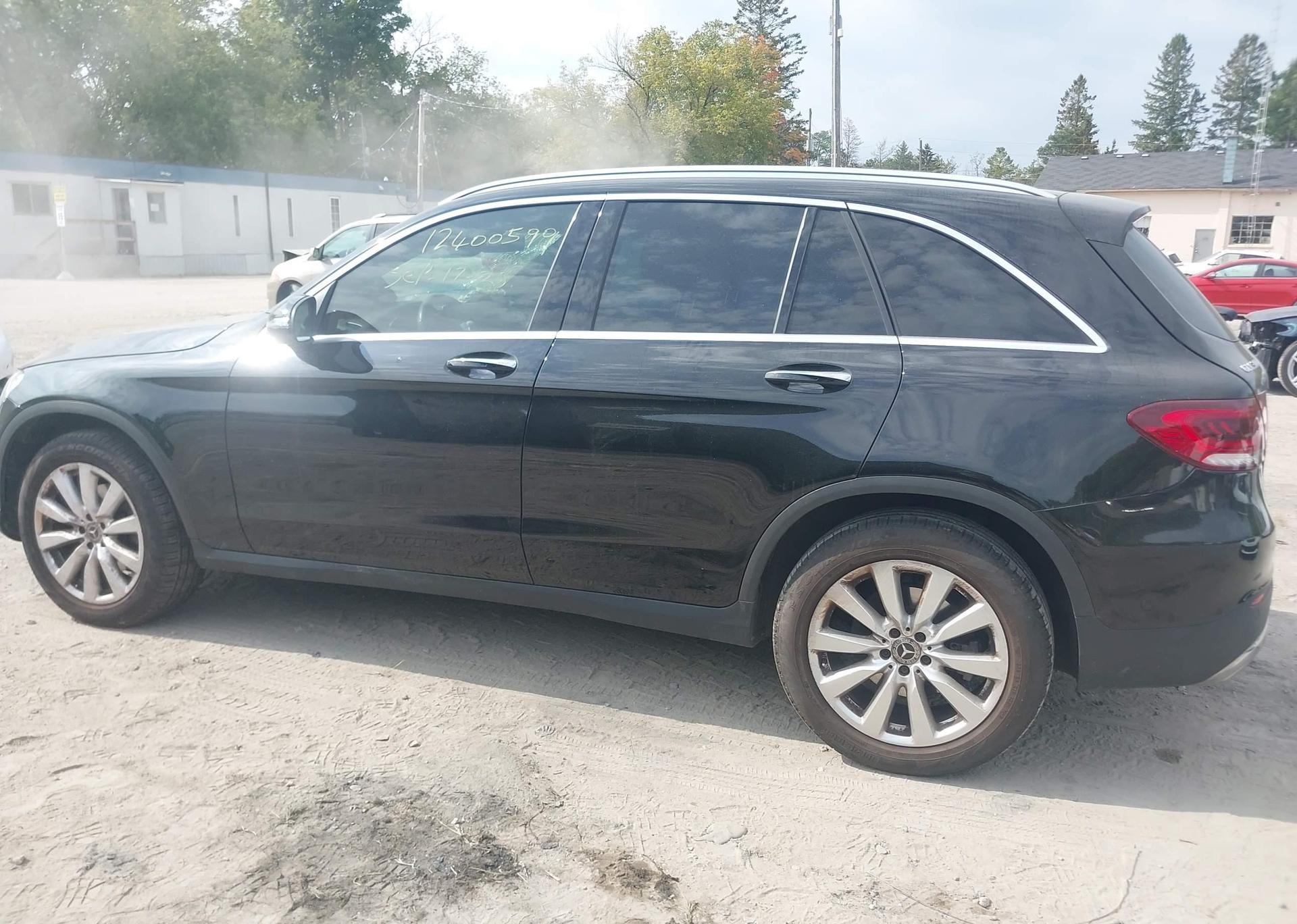 2021 MERCEDES-BENZ GLC 300 4MATIC