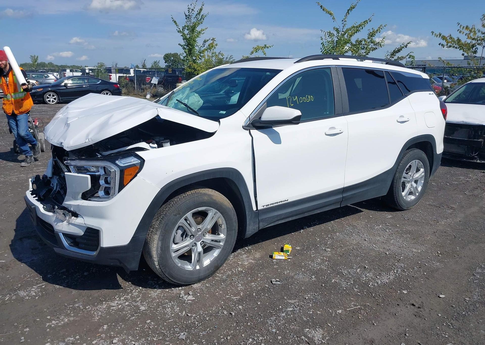2024 GMC TERRAIN SLE