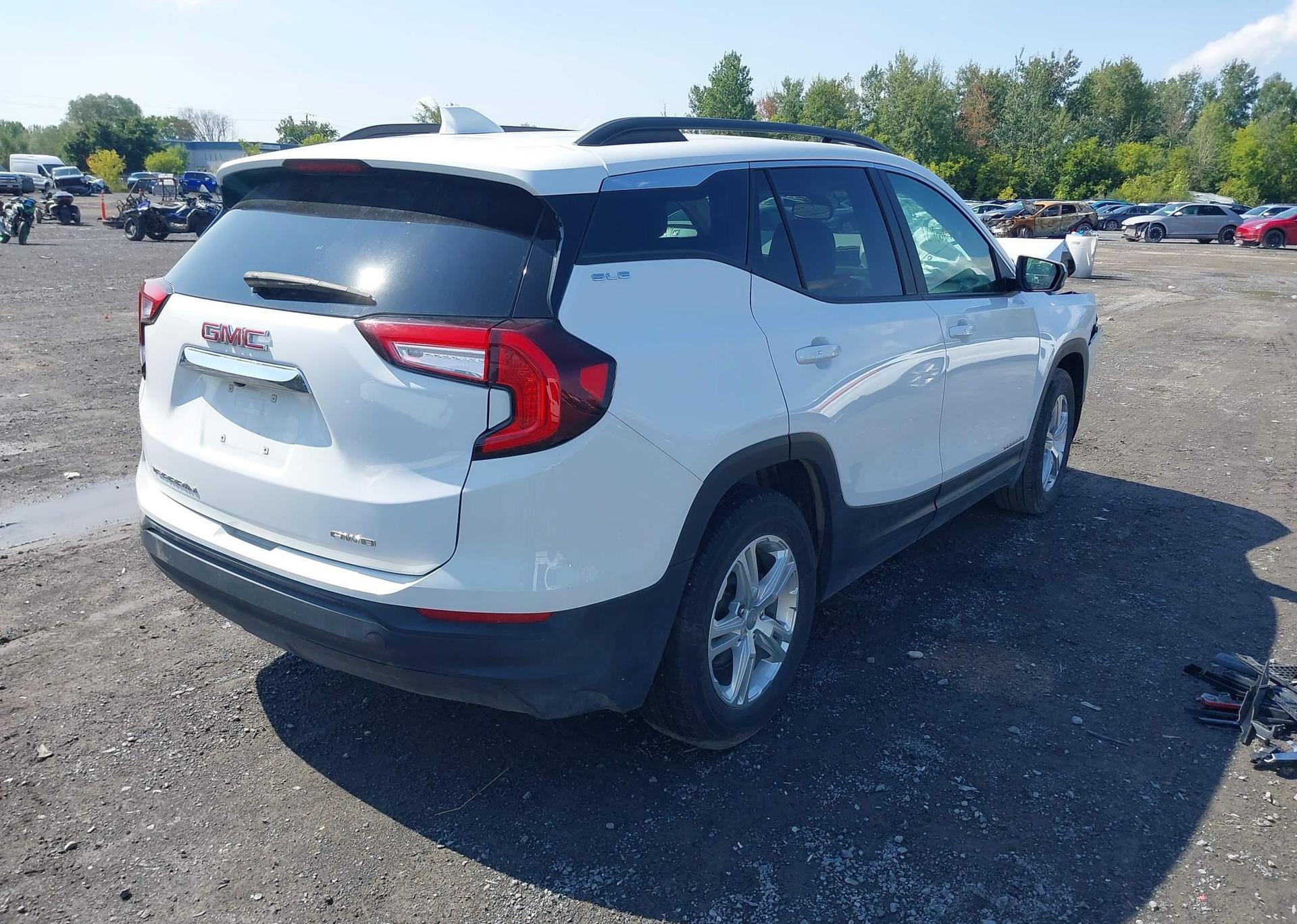 2024 GMC TERRAIN SLE