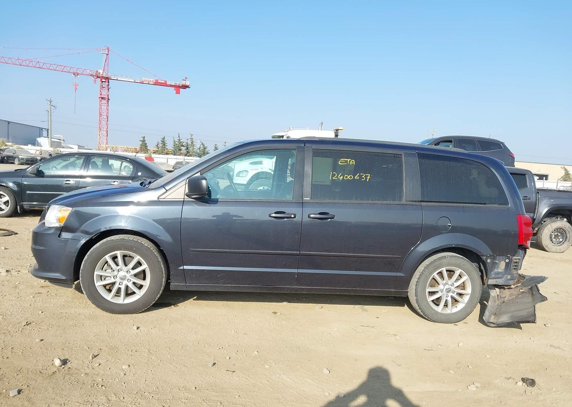 2013 DODGE GRAND CARAVAN SE